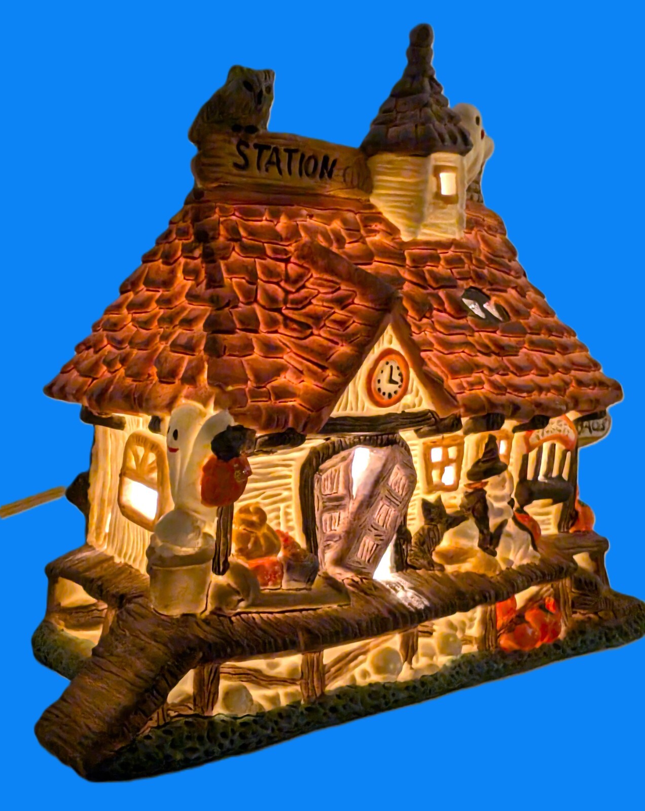 Spooky Hollow Lighted Halloween Train Station ~ Ghosts Black Cat Clock Pumpkins