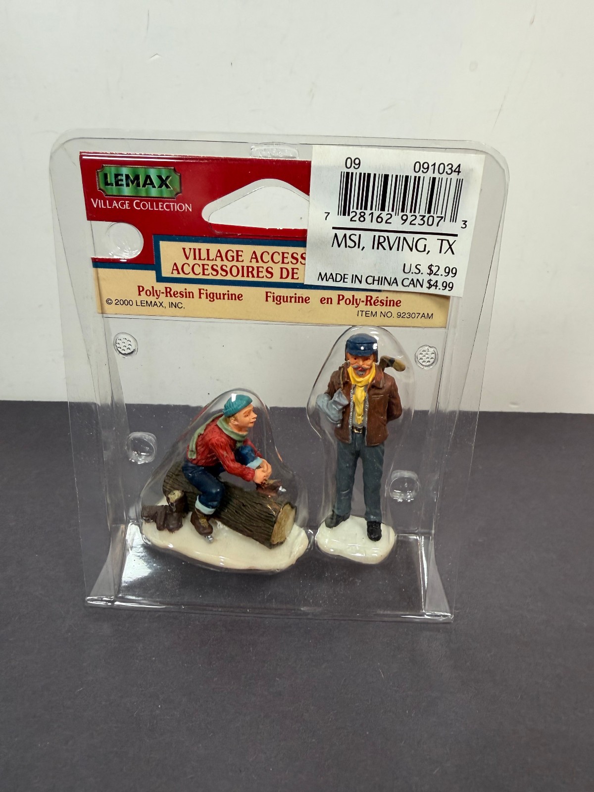 Lemax GRANDPA’S GIFT Poly-Resin Figurines Christmas Figure Set 2000 92307AM