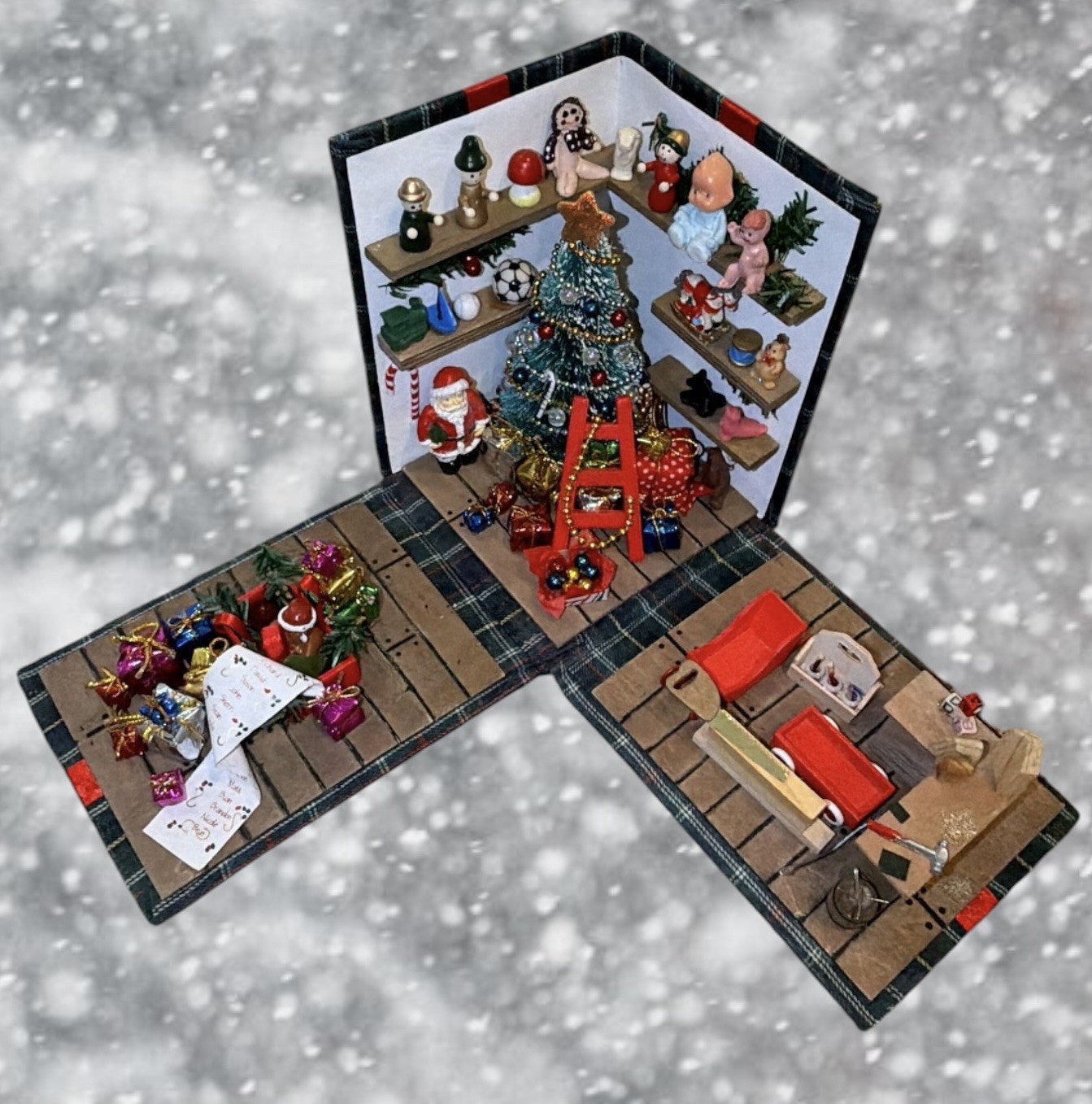 Vintage Christmas Pop-Up Present Gift Box Diorama Tree Santa Toys Mini Scene 12”