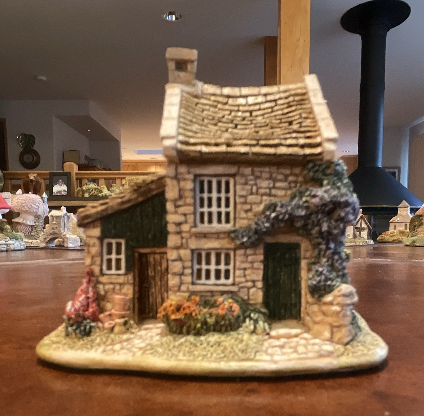 Lilliput Lane Potters Beck Resin Hand Painted Handmade Cottage House 1996