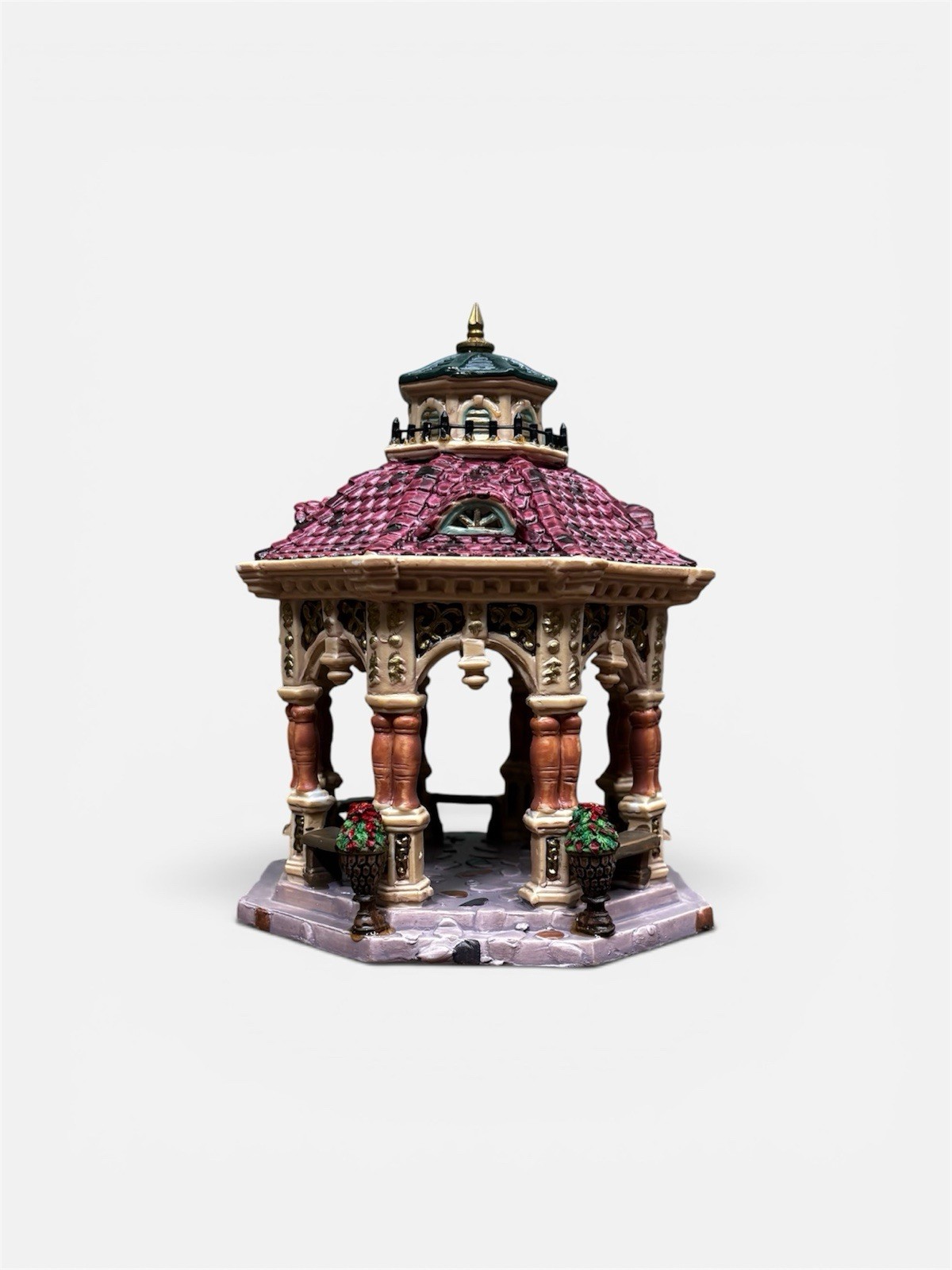 Lemax Gazebo Christmas Village Carole Towne 2005 Ceramic Table Top Box Included