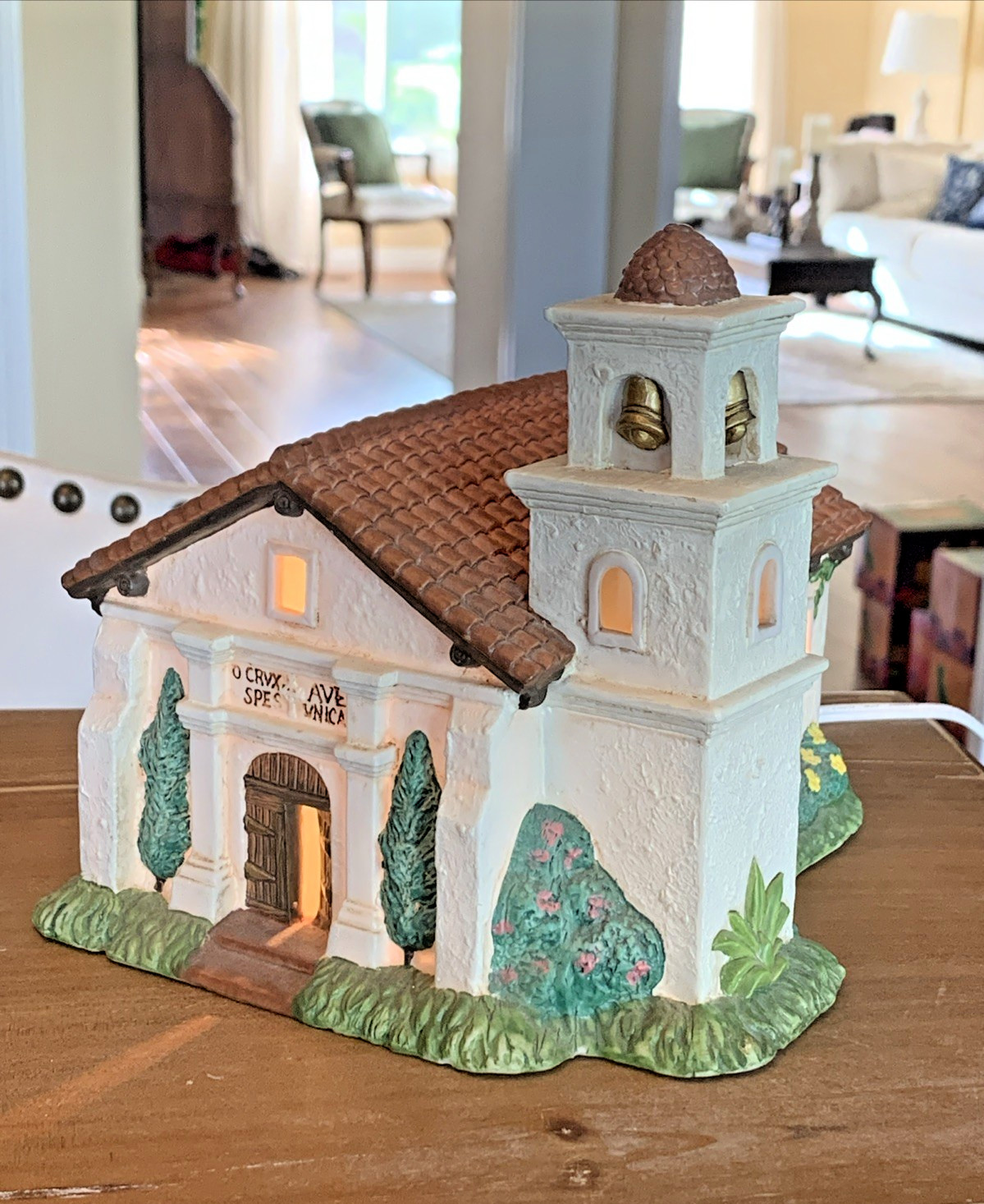 Vintage Porcelain Replica Lighted Church California Mission Santa Cruz