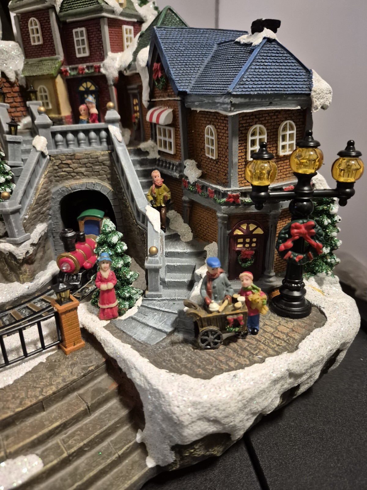Village De Noël Anime Animated Village With Music Display *Tested*