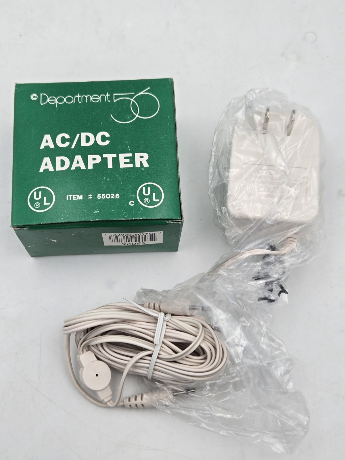 Department 56 AC / DC Power Adapter #55026 With 3x Output Jacks – White