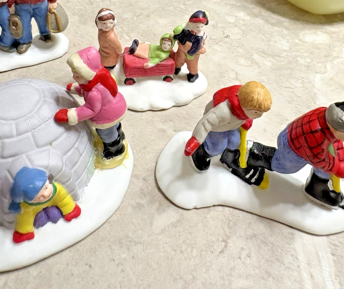 Christmas/Winter Village Porcelain Figurines Lot Of 5