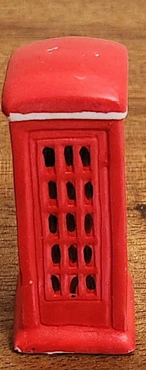 Christmas Village Accessory Ceramic Old Time Red Phone Booth 2½” x 1″ x 1″ VGUC