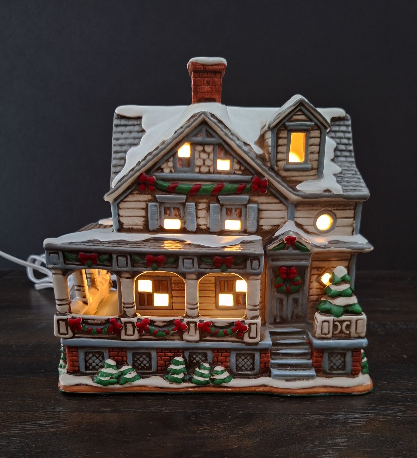 Vintage 1992 Lefton Colonial Village Limited Edition Lakehurst 3893/4500