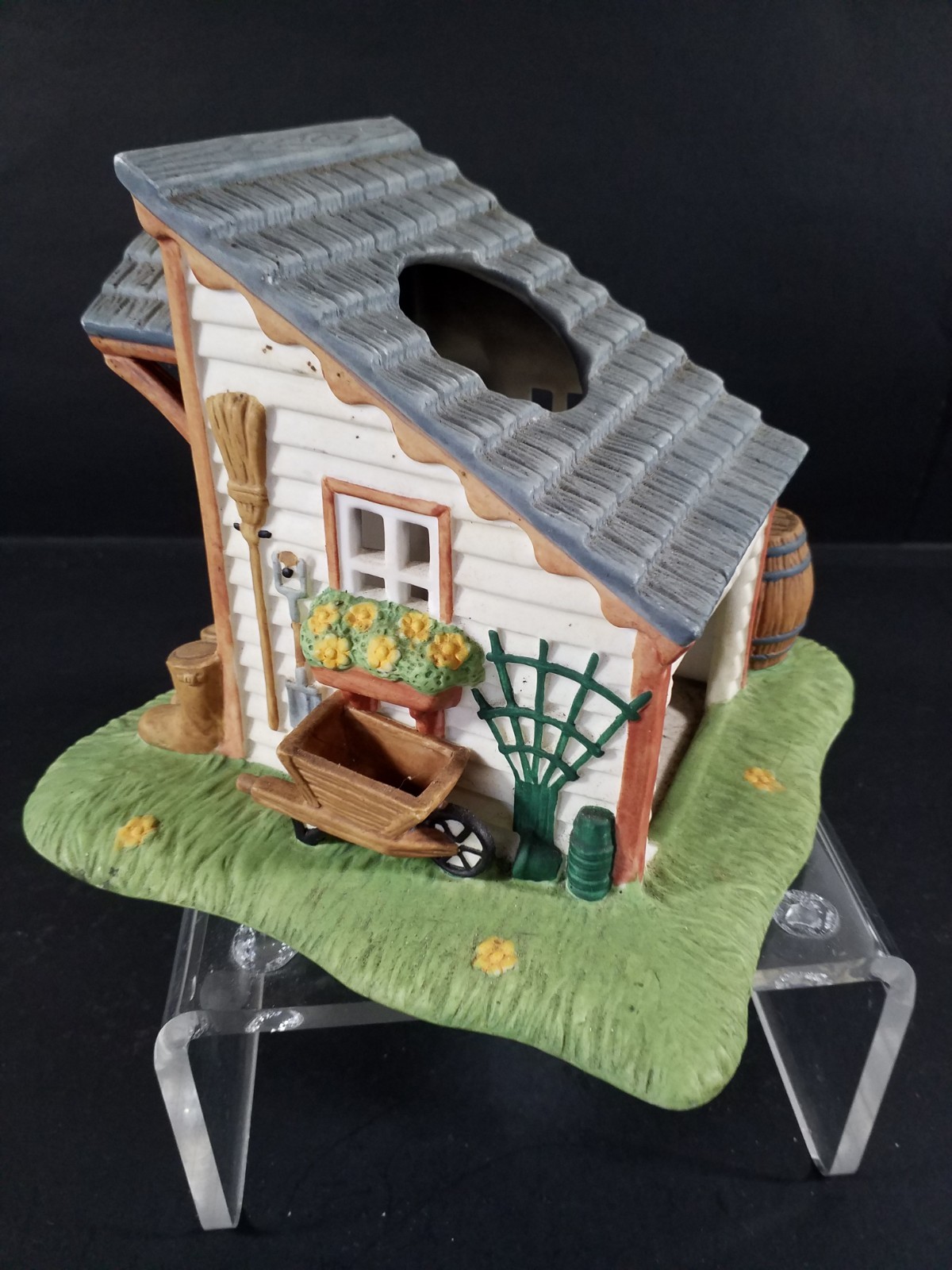 PartyLite Olde World Village COLLECTION “GARDEN SHED ” Ceramic Village House