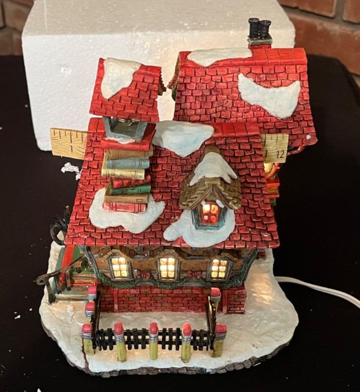 Department 56 Storybook Village Lambsville School