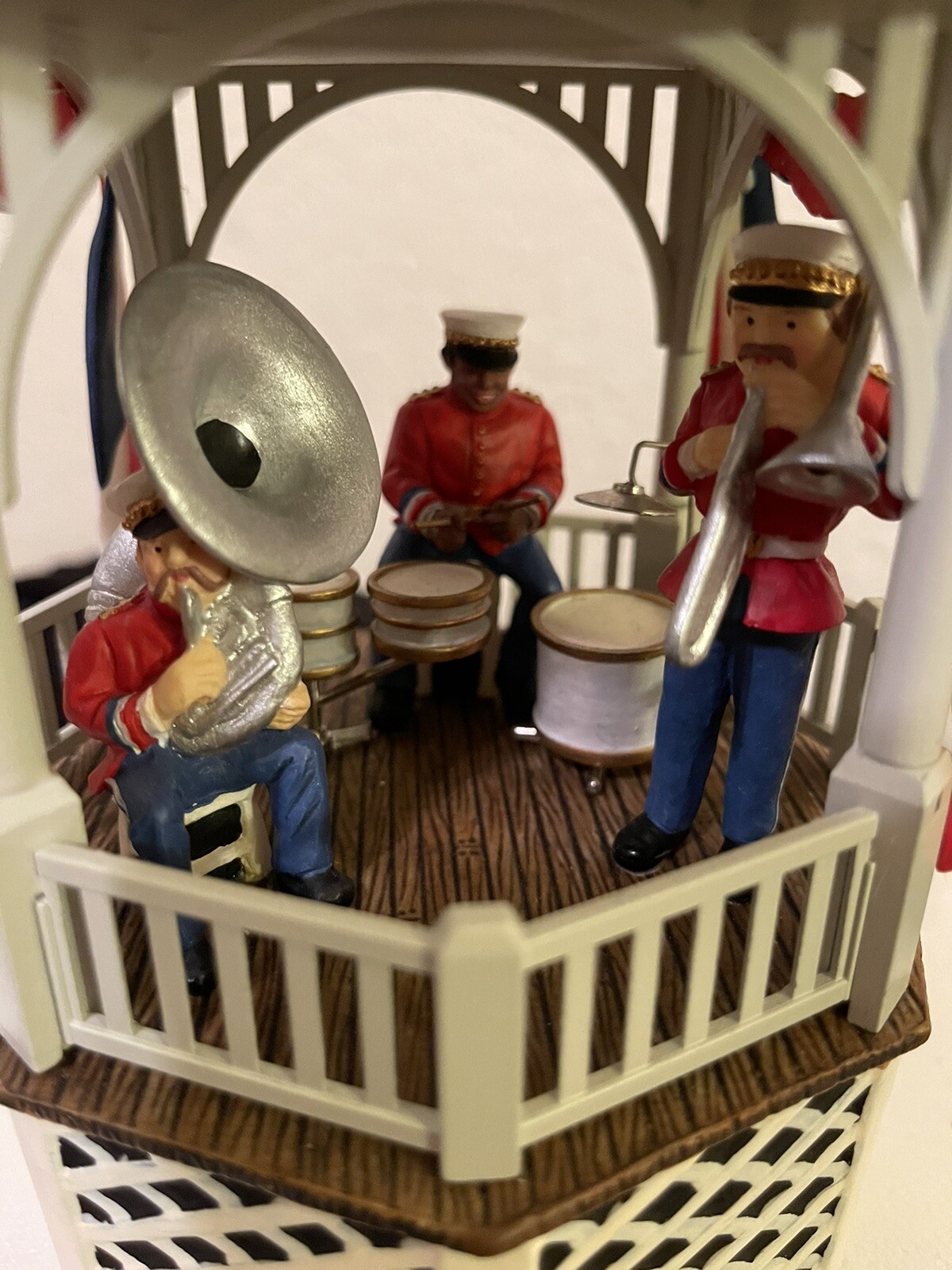 Department 56 “Stars and Stripes Forever” Gazebo Music Box #55502 4th of July