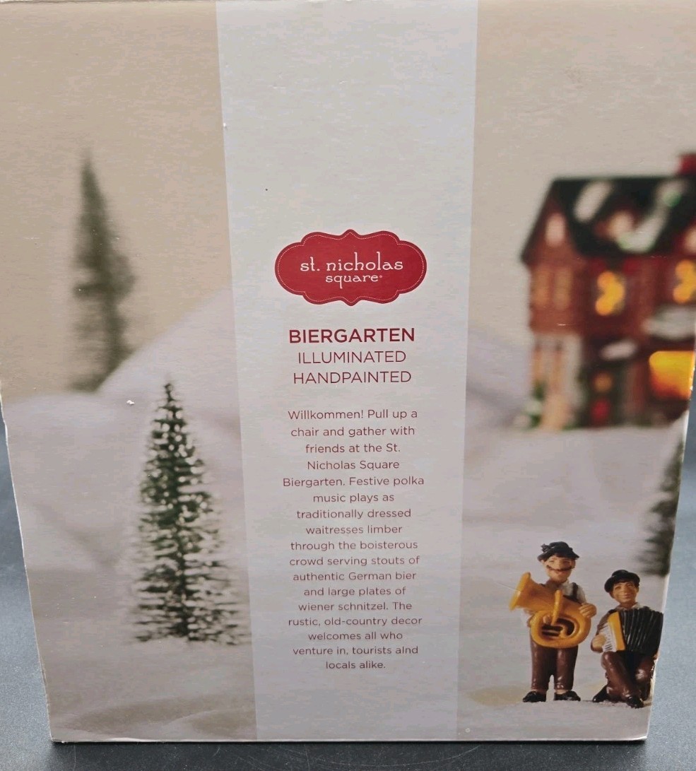 St. Nicholas Square Biergarten Beer Garden Building w/Box Retired Beergarden NEW