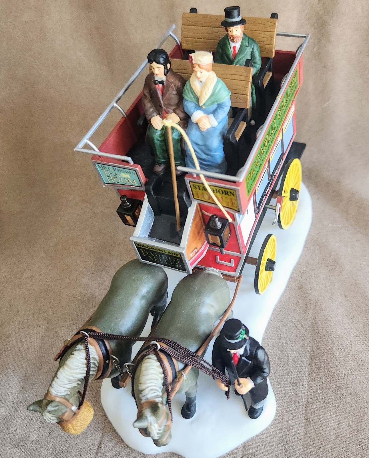Omnibus #58569 Department 56 Dickens Village -BUYER GUARANTEE