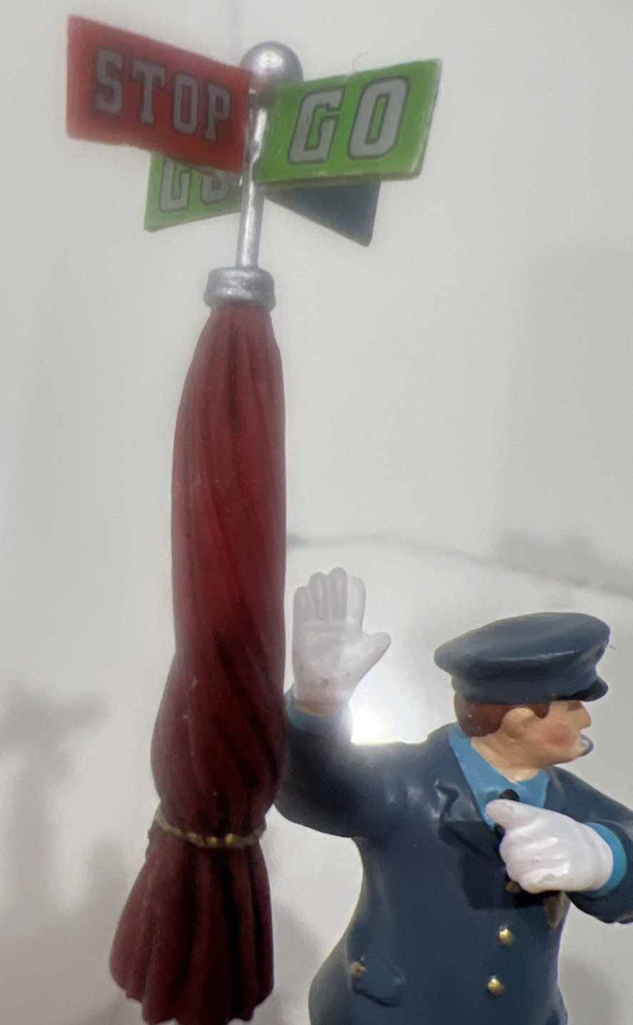 Traffic Policeman #59421 Department 56 Christmas In The City Holiday Figurine