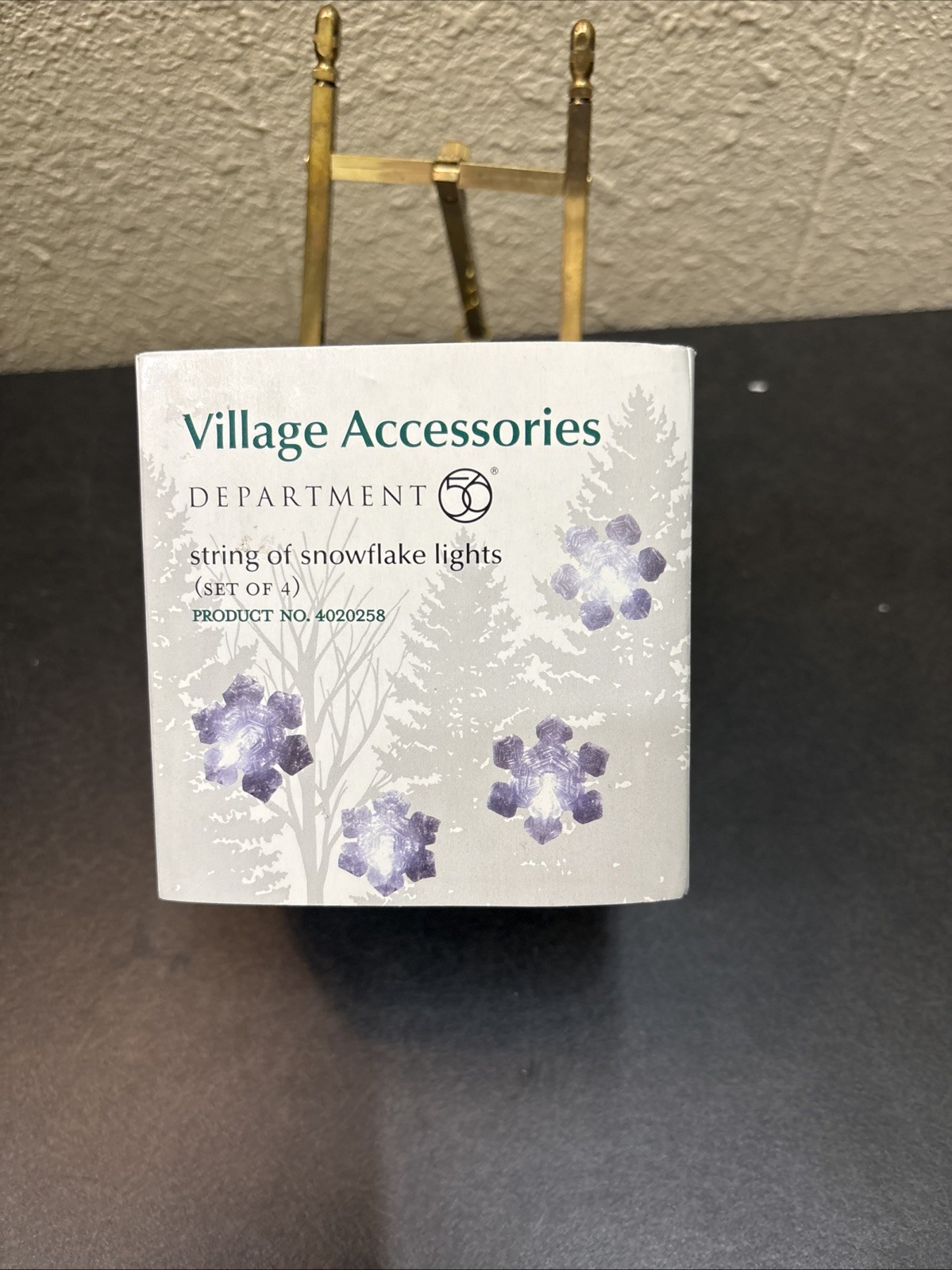 Dept 56~Village Accessories~String of Snowflake Lights” #4020258 – Tested Works!