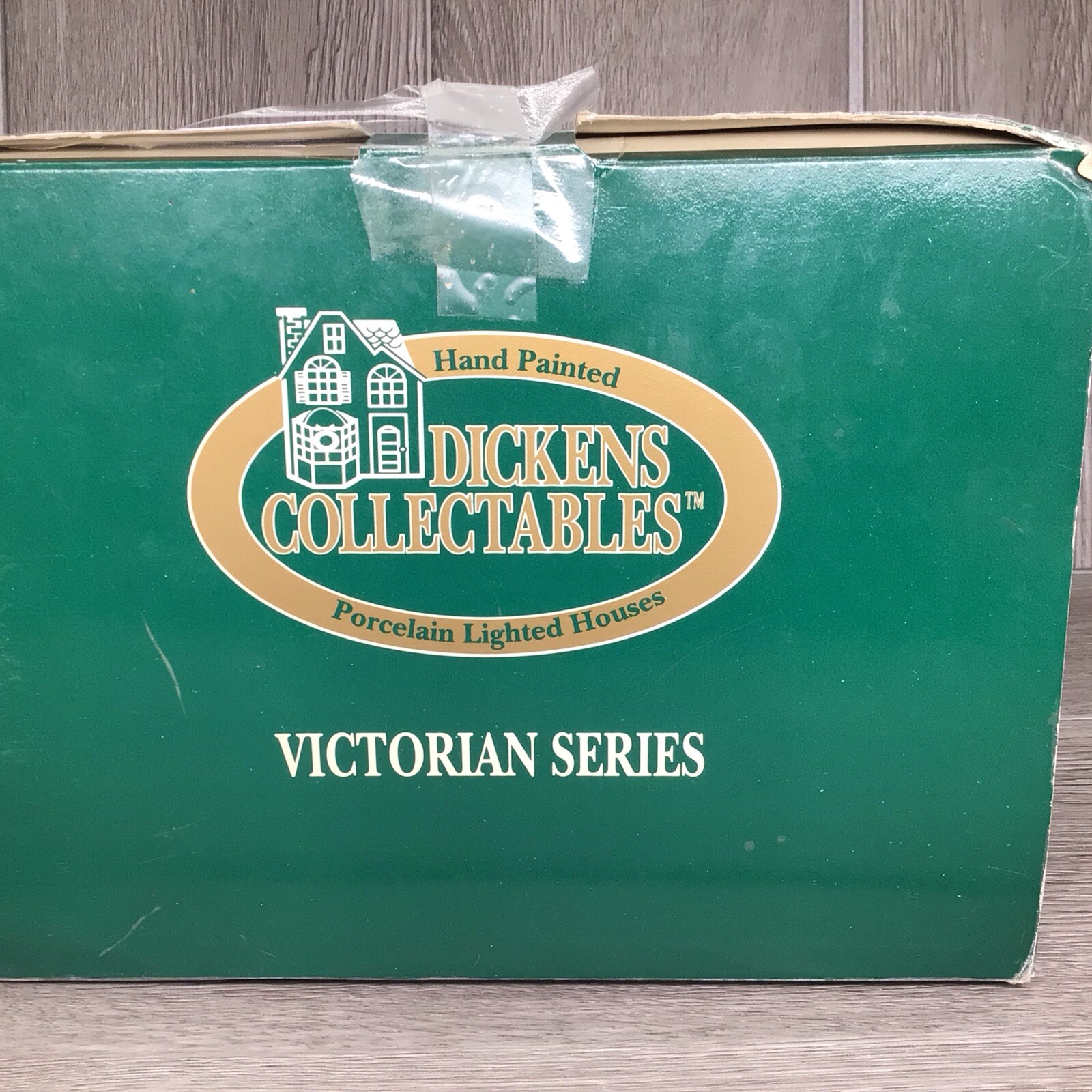 Dickens’Collectables, Victorian Series, The Pink House- Lighted House
