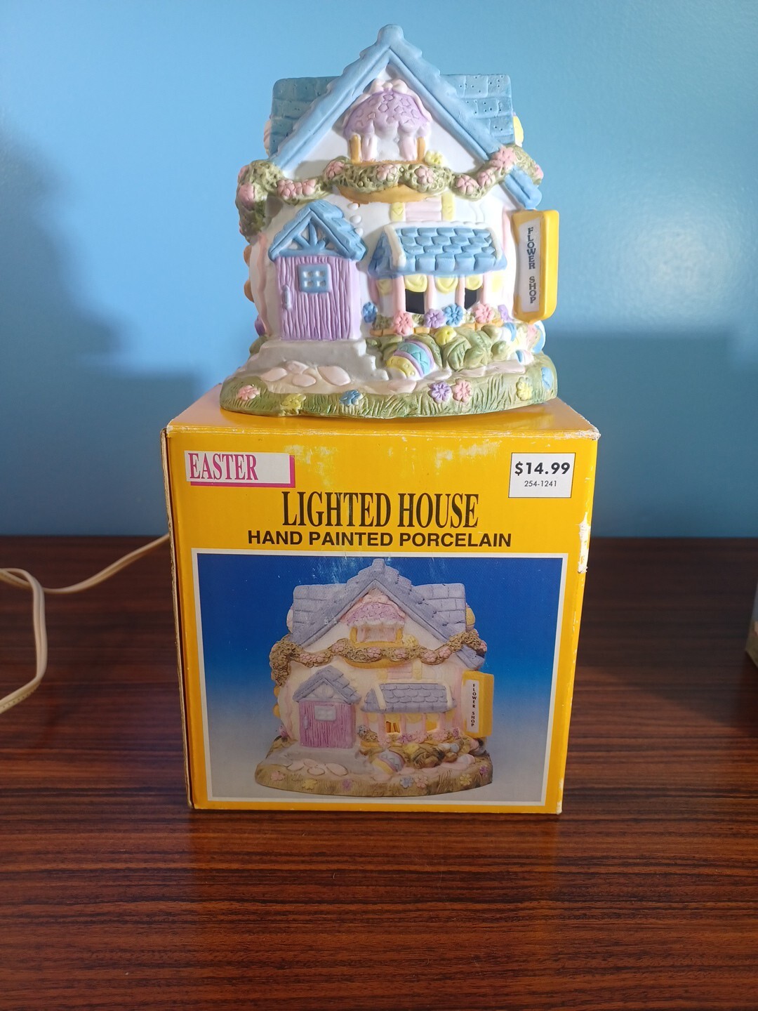 1994 EASTER Lighted Porcelain Handpainted House Flower Shop Works
