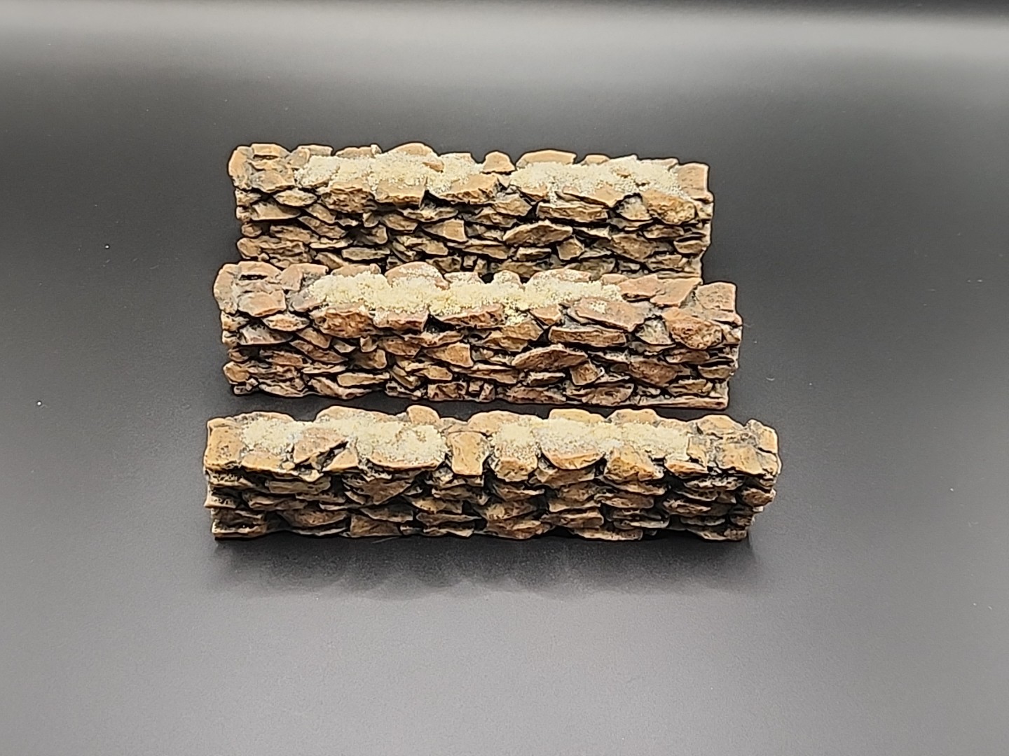 Department 56 Christmas Village Snow Accessories 3 Stone Walls 5.5″ X 1.5″