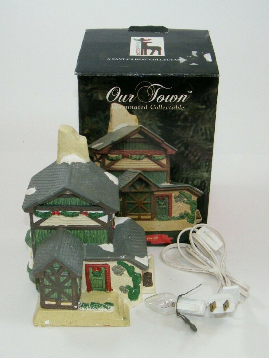 SANTA’S BEST OUR TOWN PORTER’S HAVEN LIGHTED CHRISTMAS VILLAGE