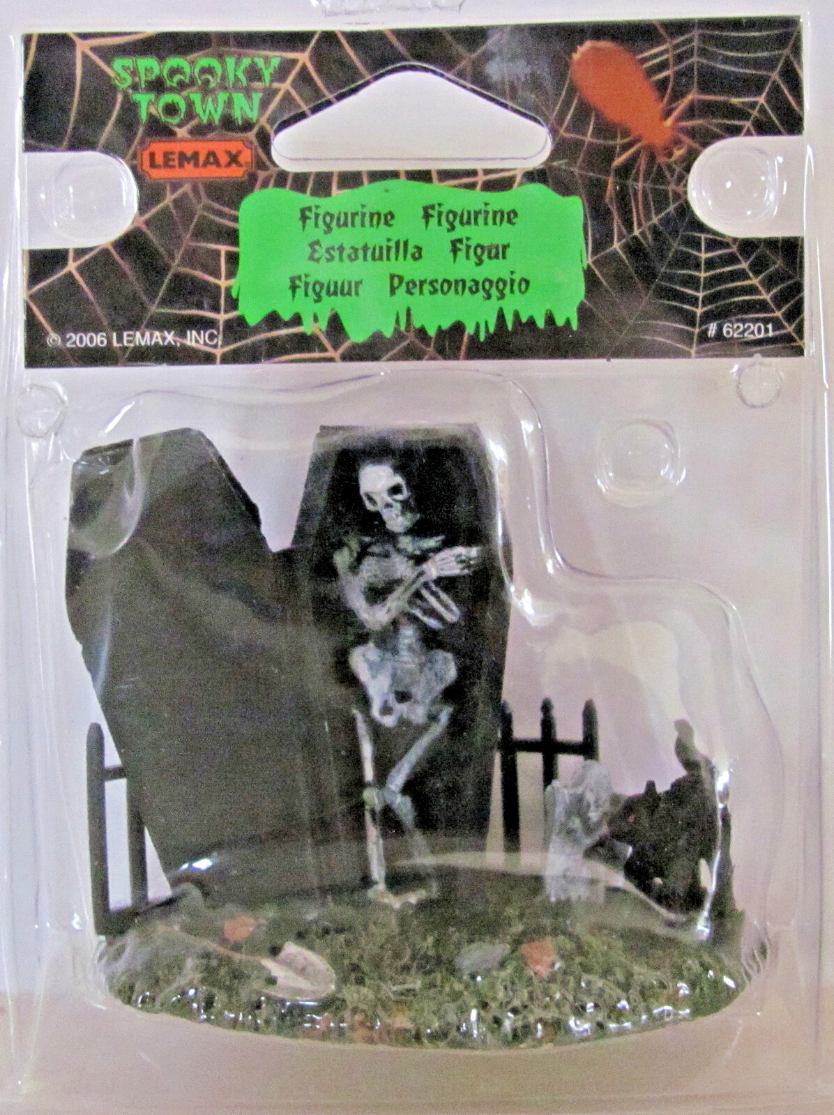 Lemax Spooky Town Figurine – Spooky Graveyard #62201