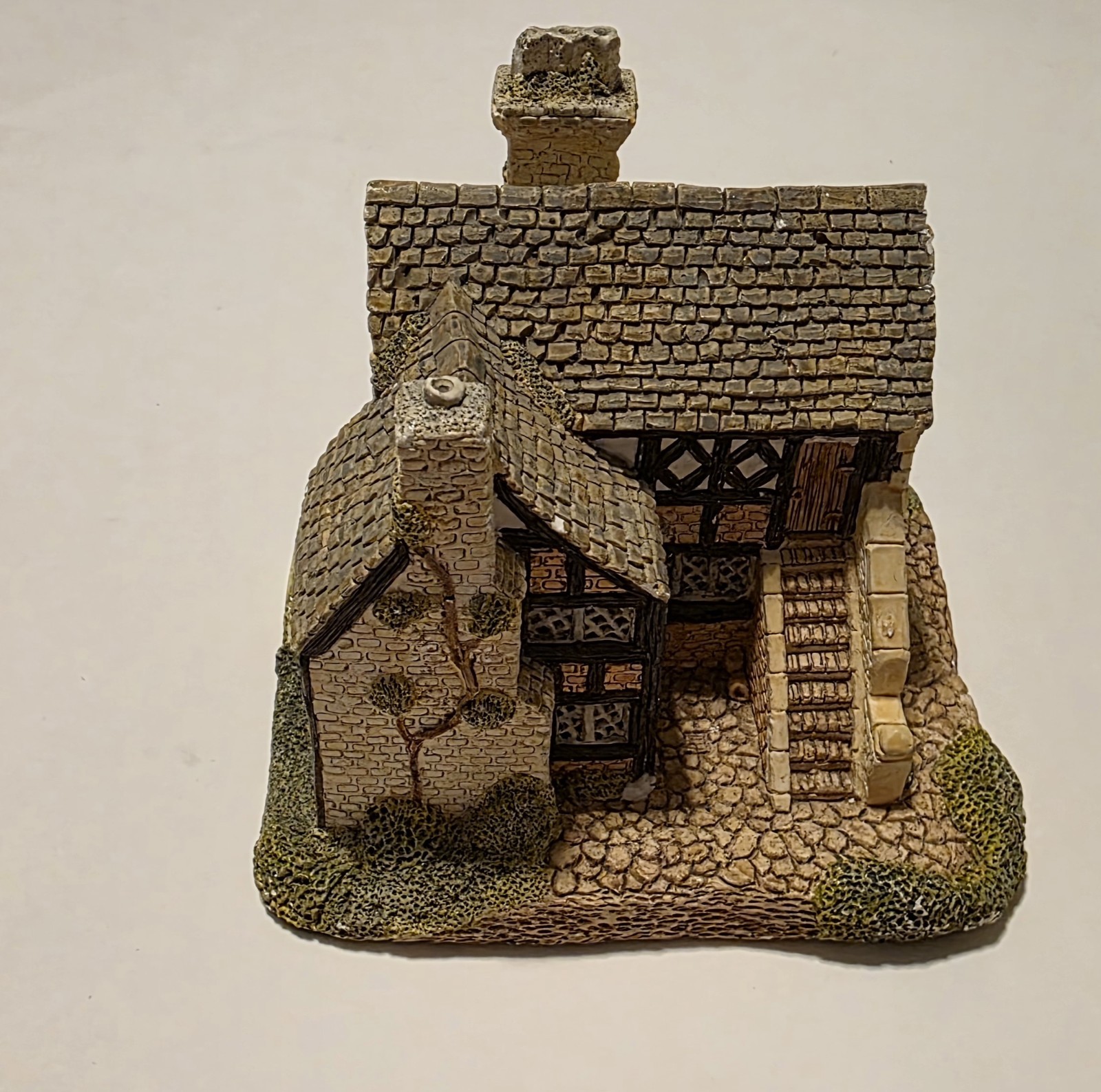 The House of Anne of Cleves Handcrafted by Avonvale Made in the United Kingdom