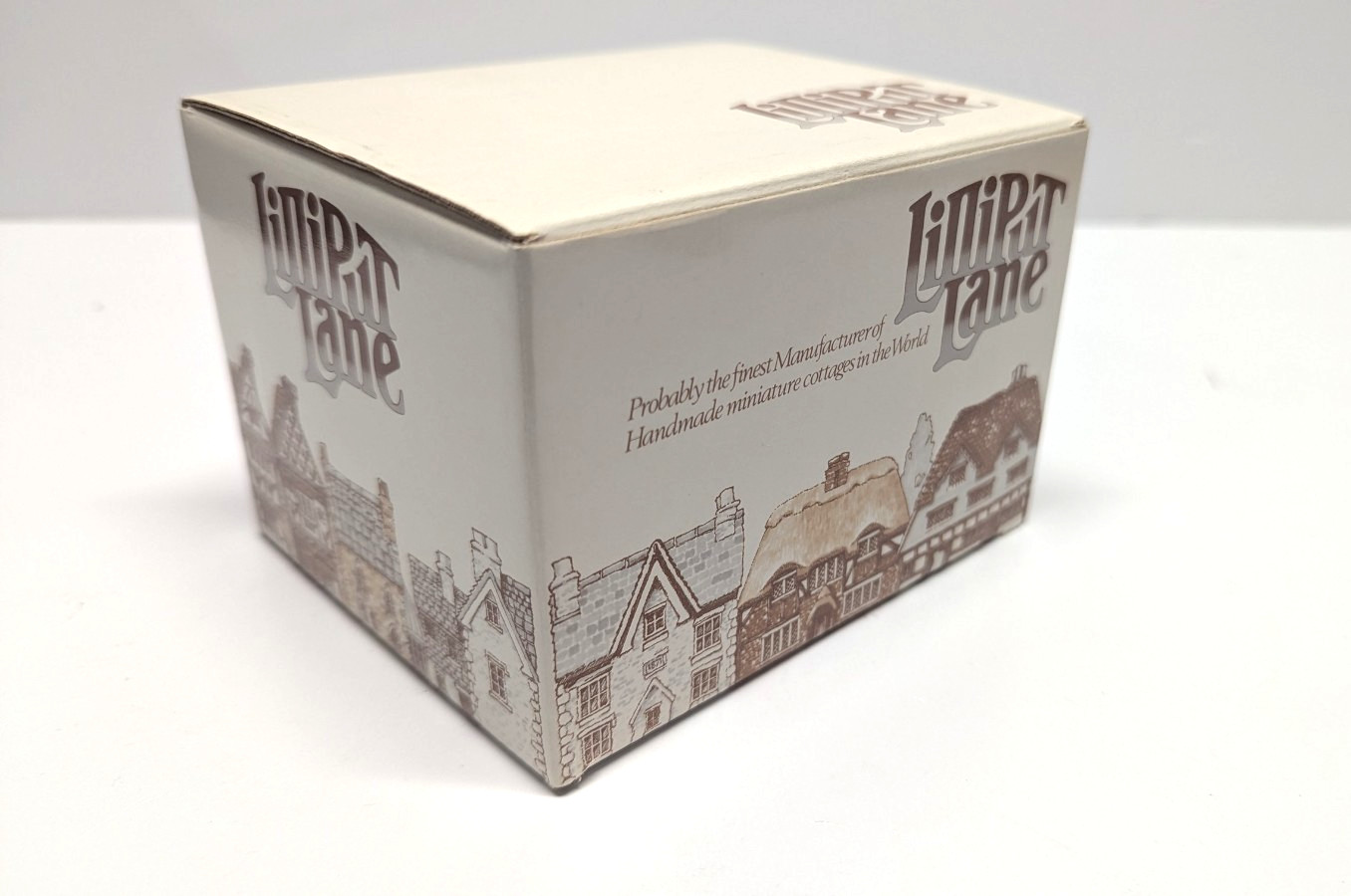 Handpainted Lilliput Lane Bridge House Miniature with Box