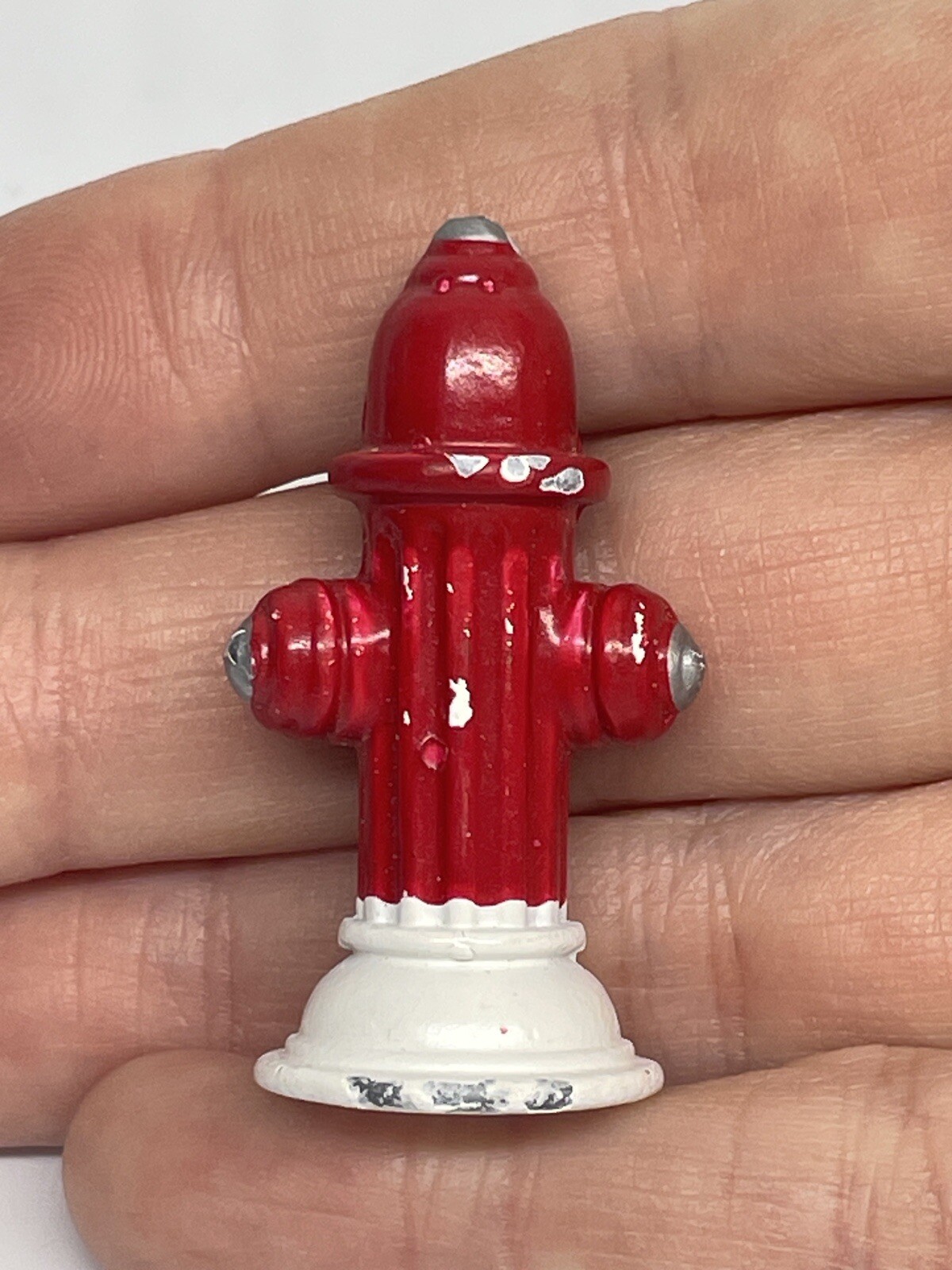 Metal Mailbox Fire Hydrant Man Skiing Christmas Village Figurines 3 Pcs Vintage