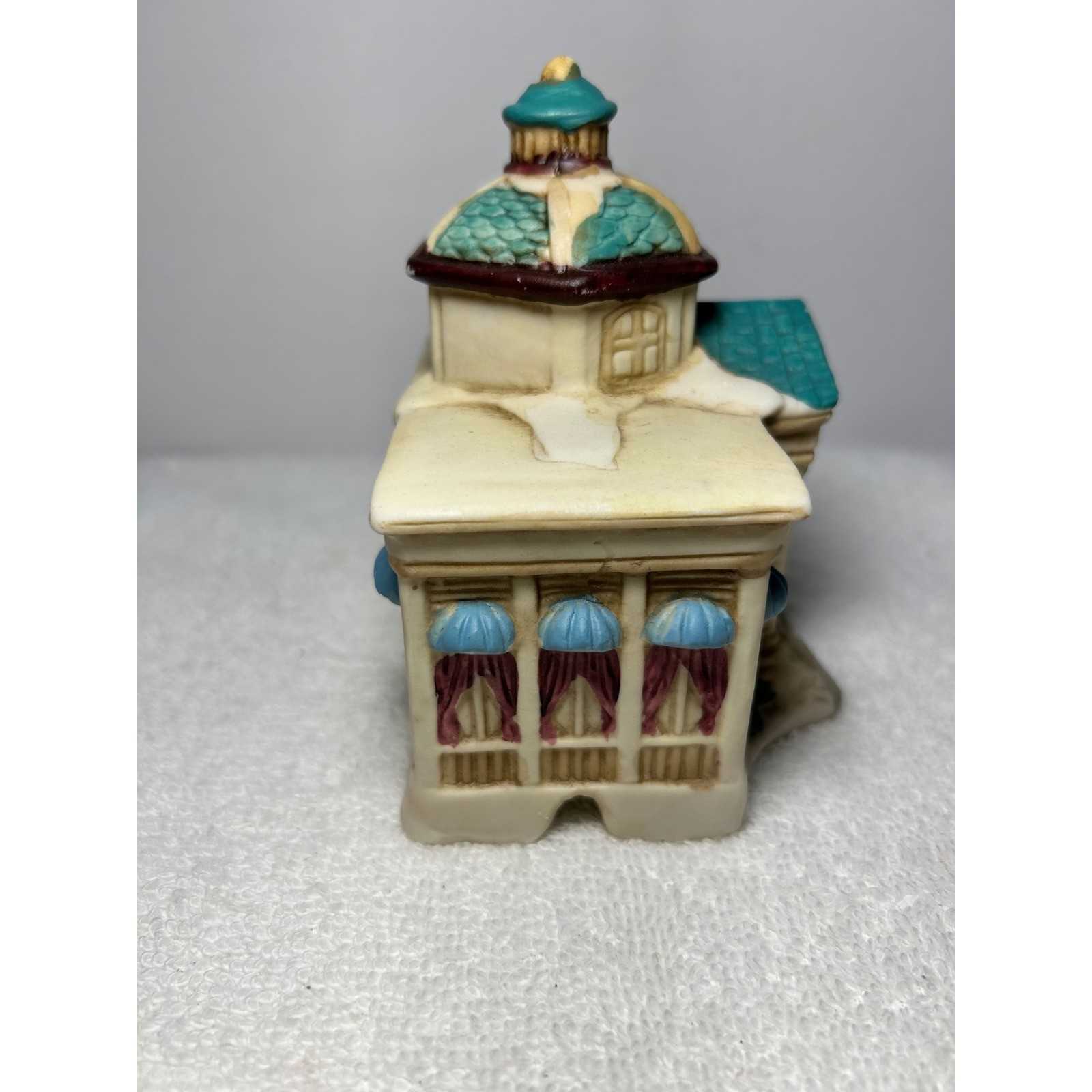 Vintage 1992 Town Opera Center Ceramic Christmas Village Building Miniature