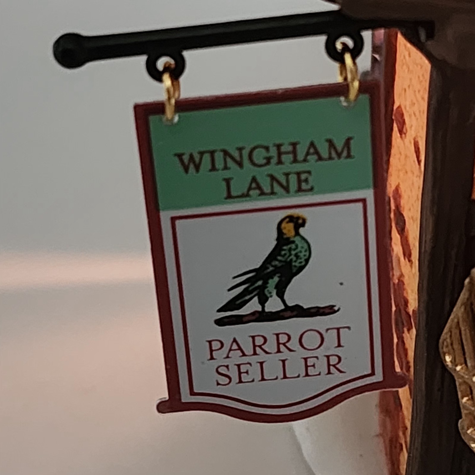 Dept 56 Wingham Lane Parrot Seller Light Cages Sign Orig Box & Foam READ BLUE