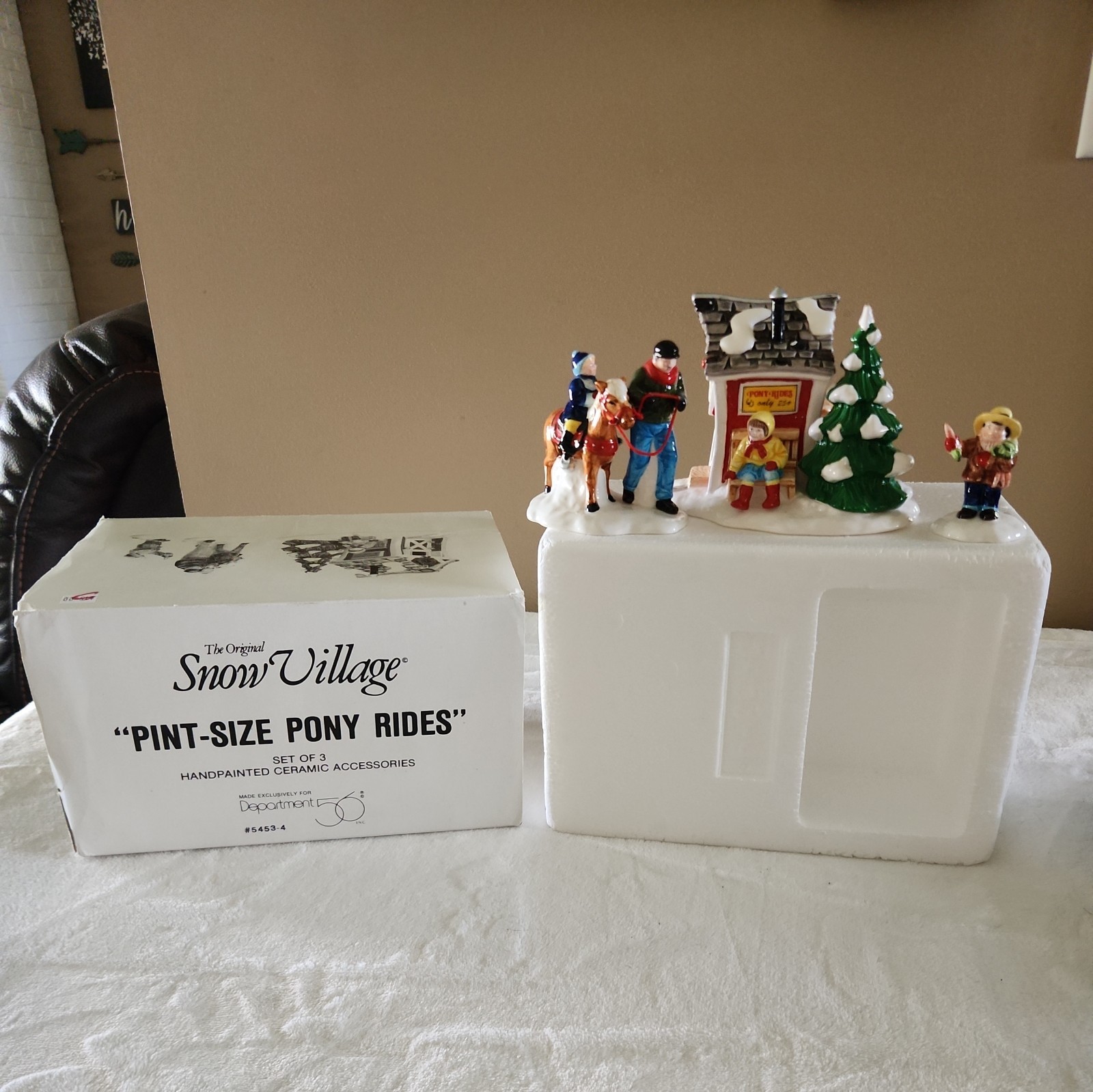 Department 56 Snow Village Accesories Pint-Size Pony Rides 1993 retired 1996.