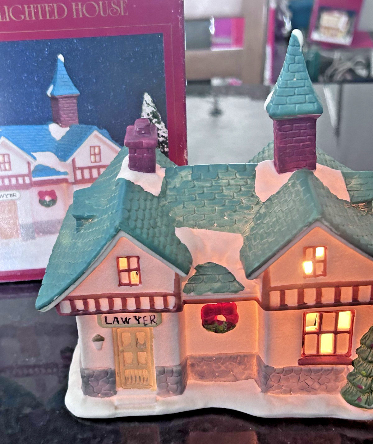 Holiday Expressions Lawyer Lighted Porcelain House w/ Box Christmas Village