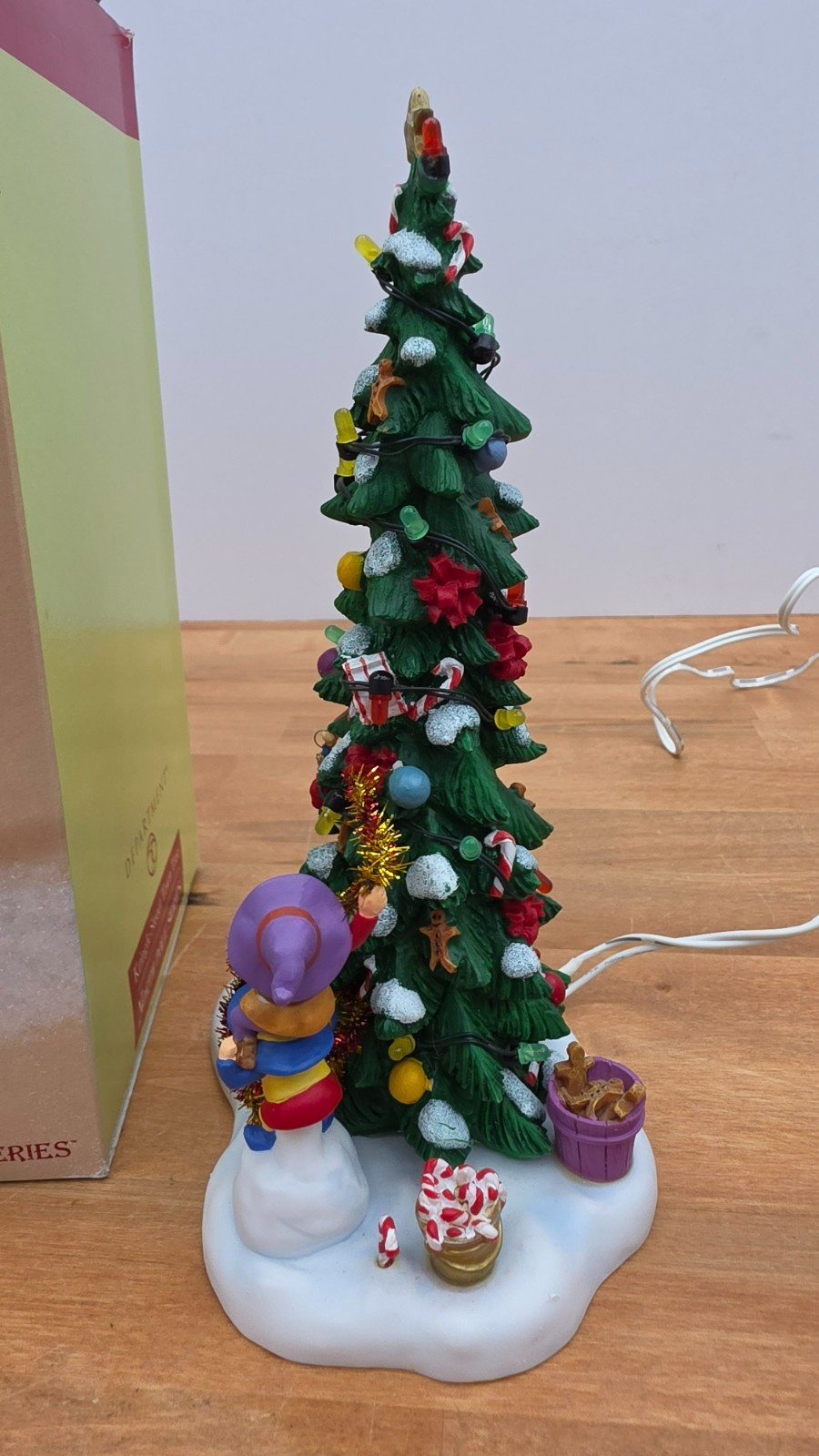 DEPT 56 North Pole Series “KRINGLE STREET TOWN TREE #56847 *SPECIAL EDITION*