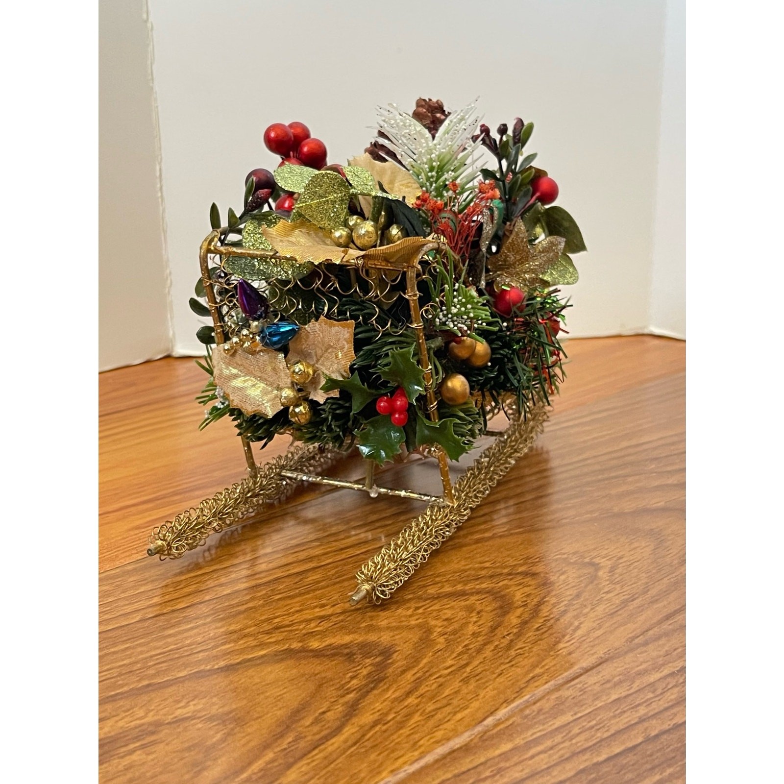 Handmade Mini Holiday Sleighs Centerpiece Decoration
