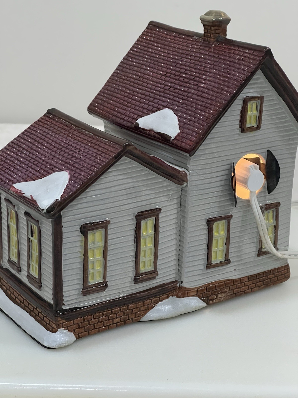 Holiday Time Christmas Village “Nellie’s Jams And Jellies” Vintage Lighted House