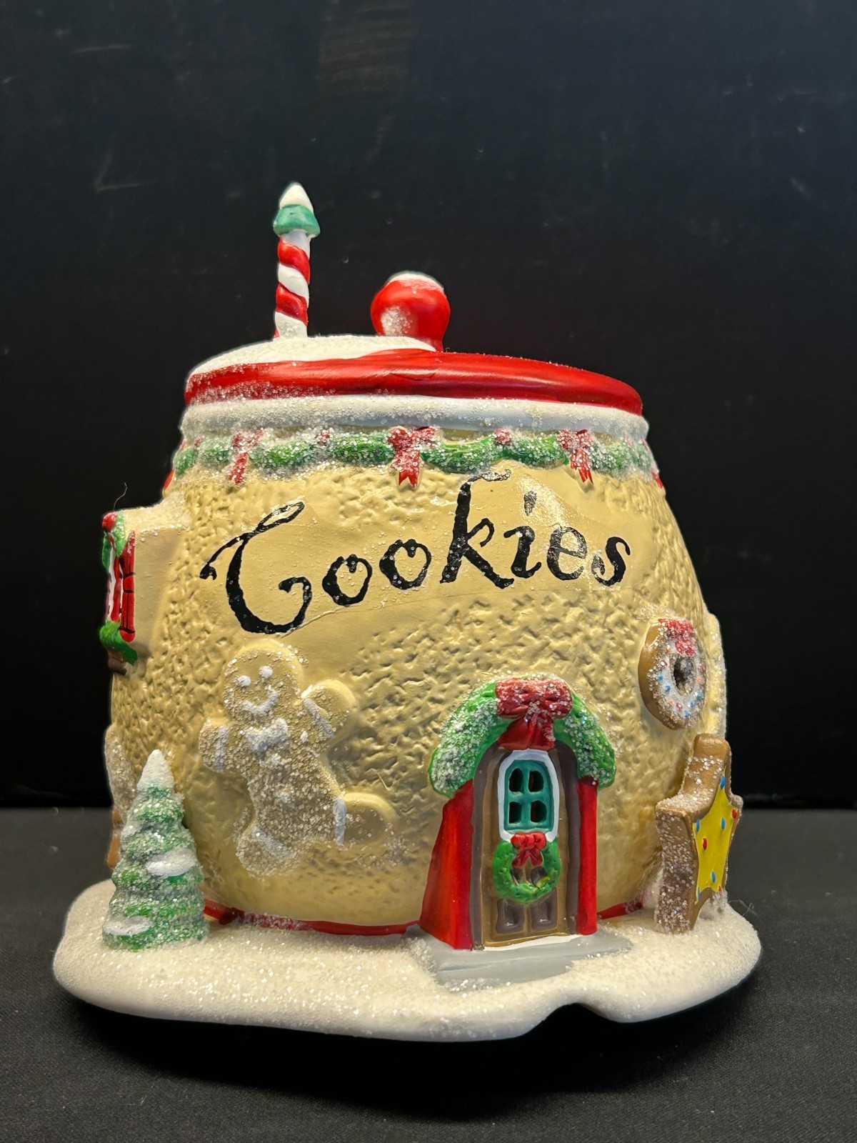 🎄🎄Dept 56 4020208 North Pole Cookie Exchange Santa’s Sweet Shop