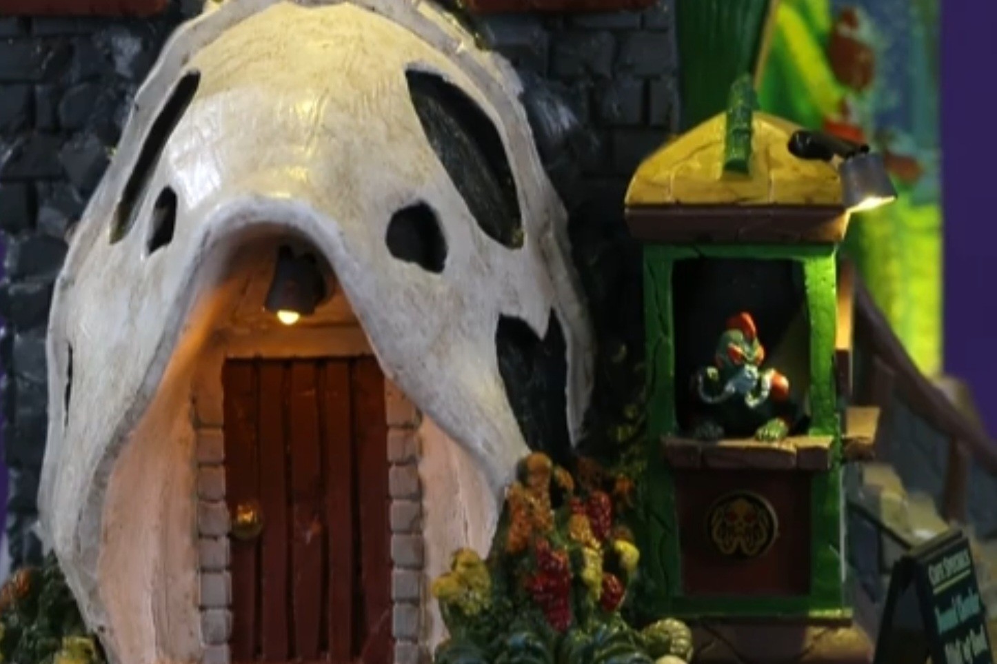 Lemax Spooky Town Haunted Aquarium New In Box Nrb