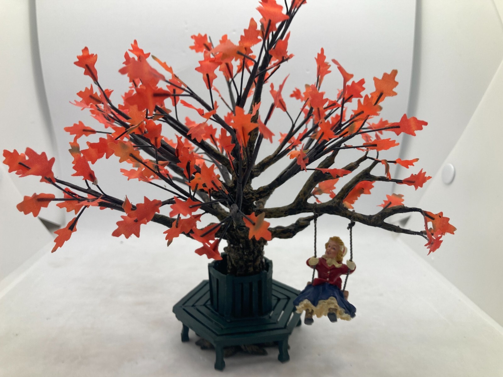 Dept 56 – General Village Accessory – Swinging under the Old Oak Tree #52769