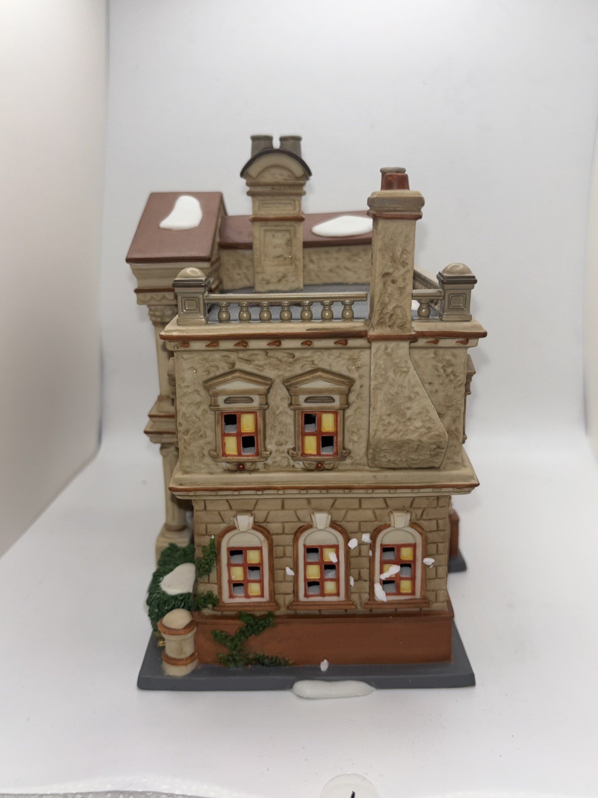 Department 56 Dickens Village HICKMAN WELLS GENTLEMAN’S CLUB #58743 RETIRED 2005
