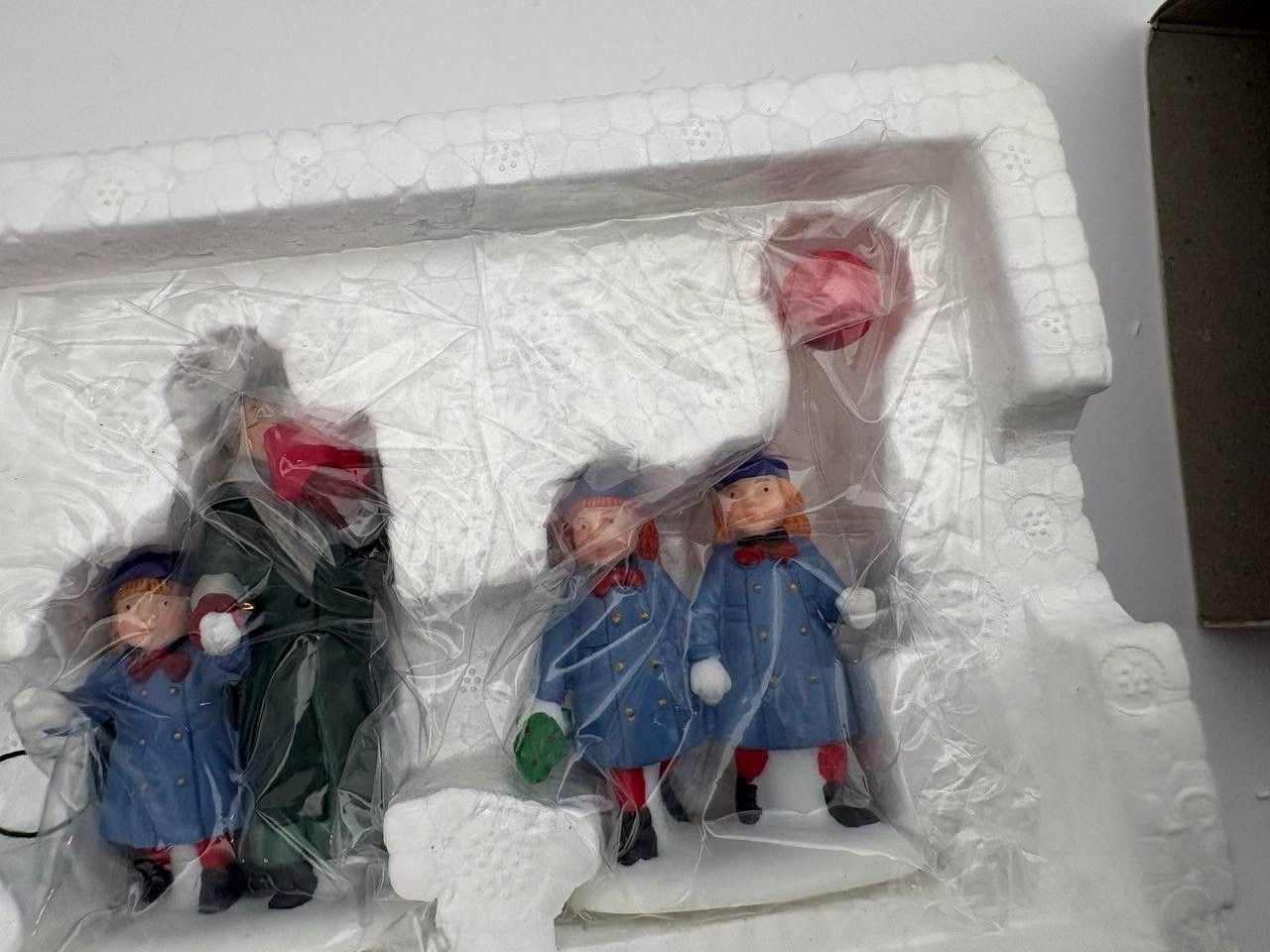VTG Dept 56 Heritage Village Collection Holiday Field Trip Set of 3 # 58858