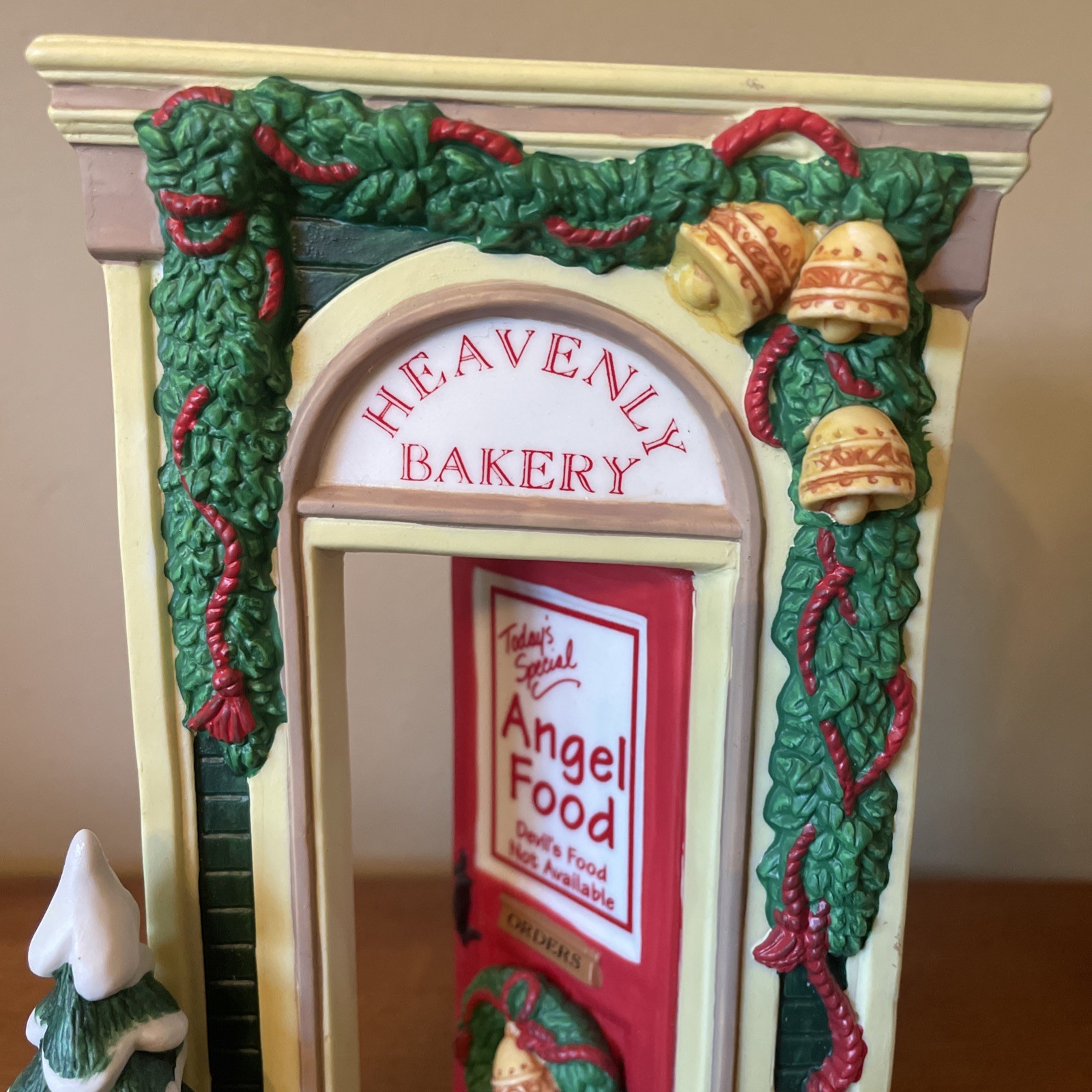 Dept 56 Merry Makers Heavenly Bakery Decorated Front Door 1990s 7” X 5” X 3”