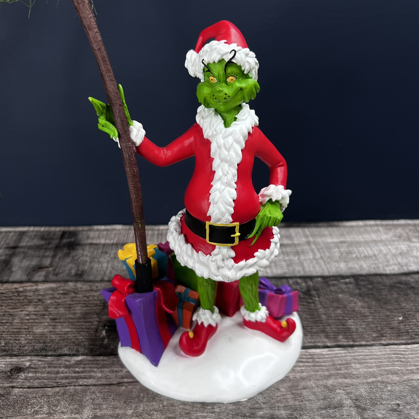 2001 DEPTARTMENT 56 Grinch Advent Tree COUNTDOWN TO CHRISTMAS *NOT COMPLETE*