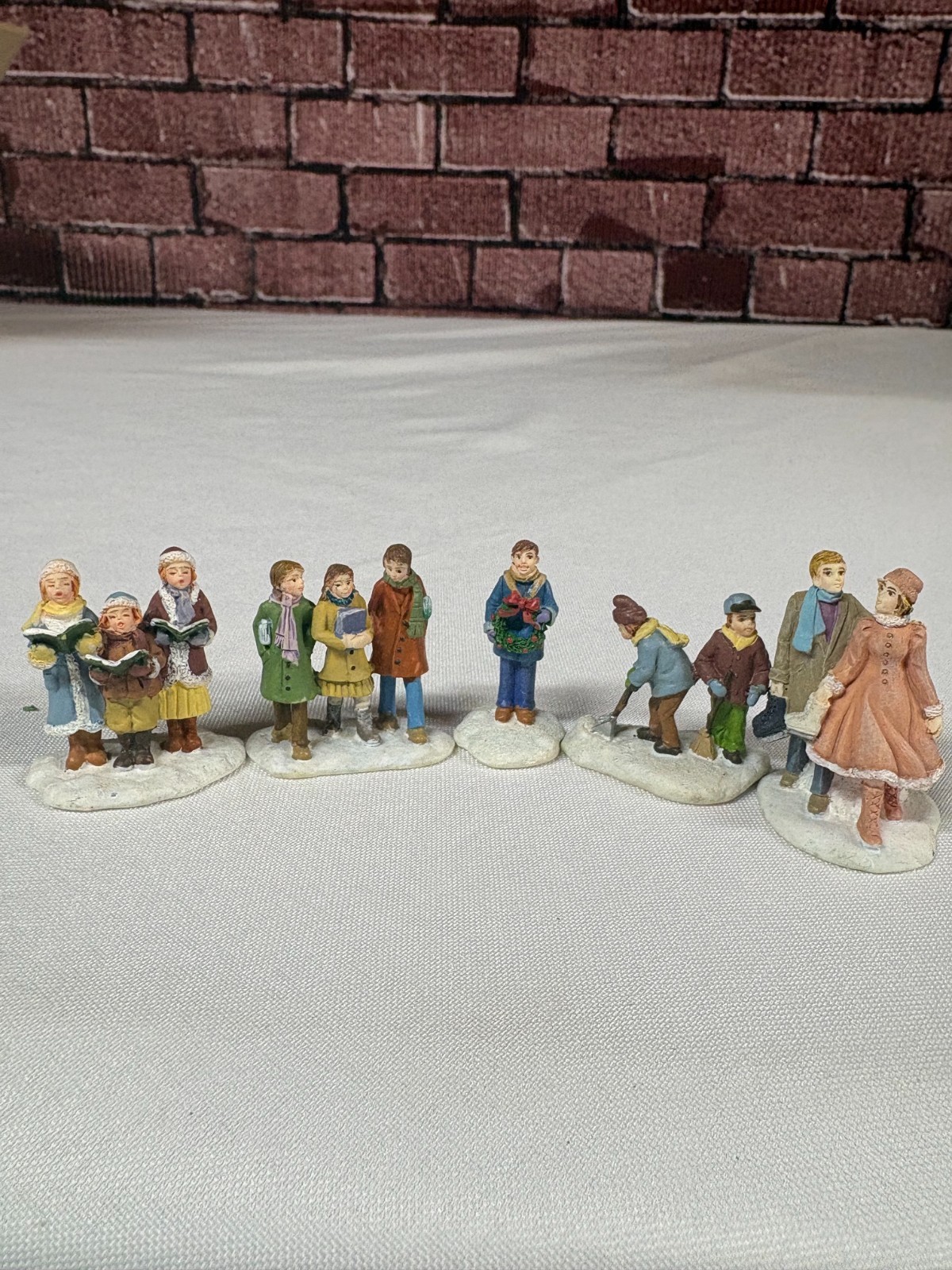 Norman Rockwell’s Christmas Village “Village People” #91272