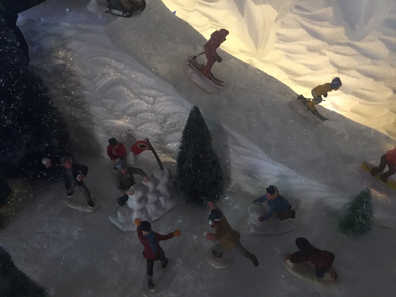 christmas village display Platform IlluminatesW Led For Lemax Dept 56 North Pole