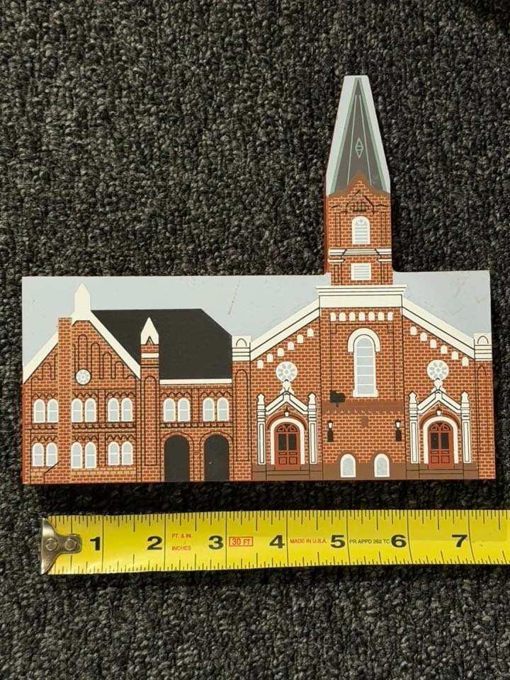 VTG 1993 The Cat’s Meow First Presbyterian Church Wood Shelf Sitter Collectible