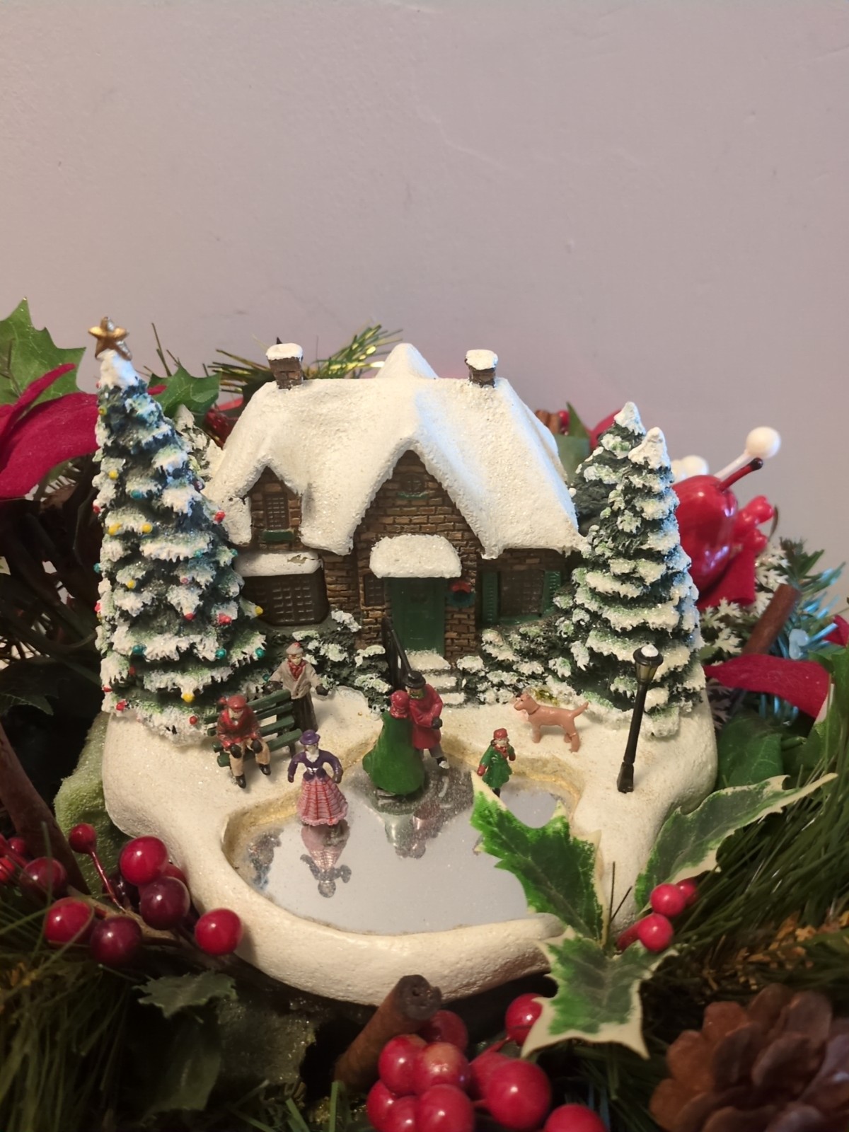 THOMAS KINKADE Skater’s Pond Christmas Village TELEFLORA HOMEMADE CENTERPIECE