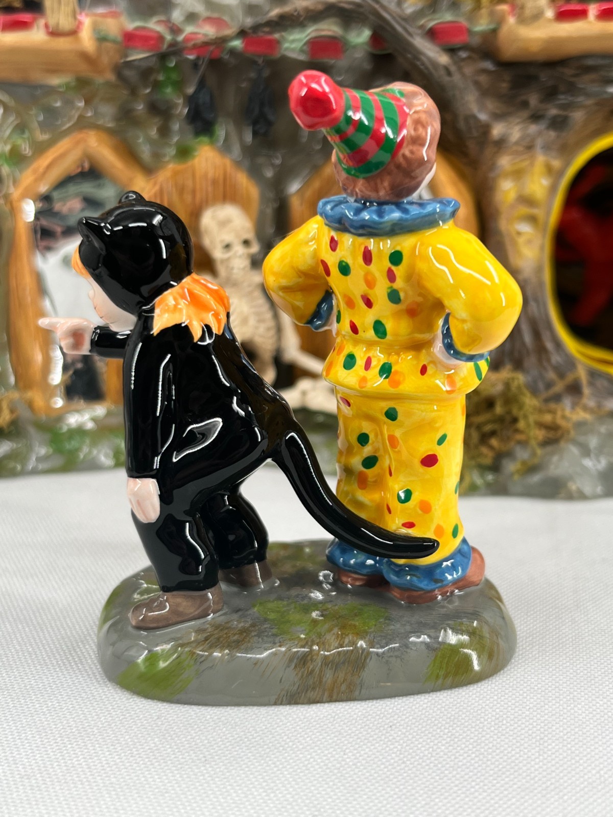 Dept 56 HAUNTED FUN HOUSE 55094 Halloween Lighted Animated Spinning Tunnel NEW
