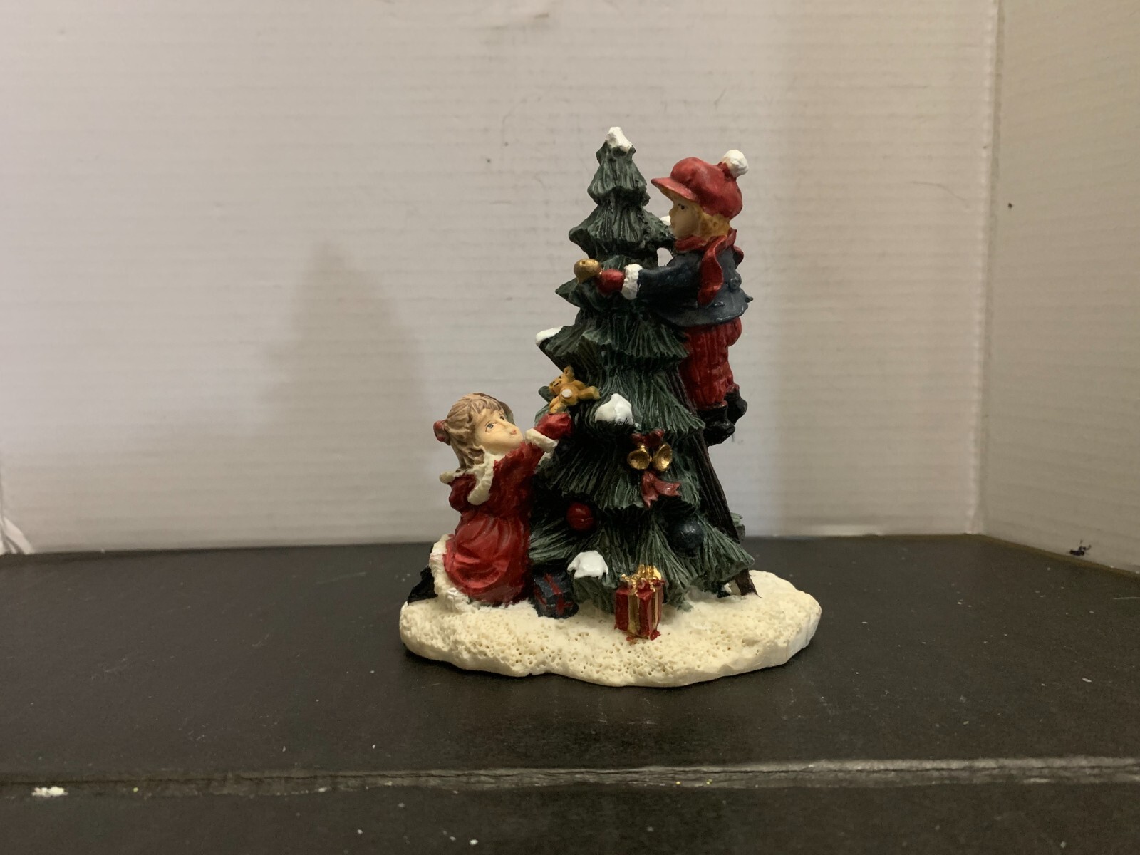 Vintage Village Christmas Decorating The Tree Figurine
