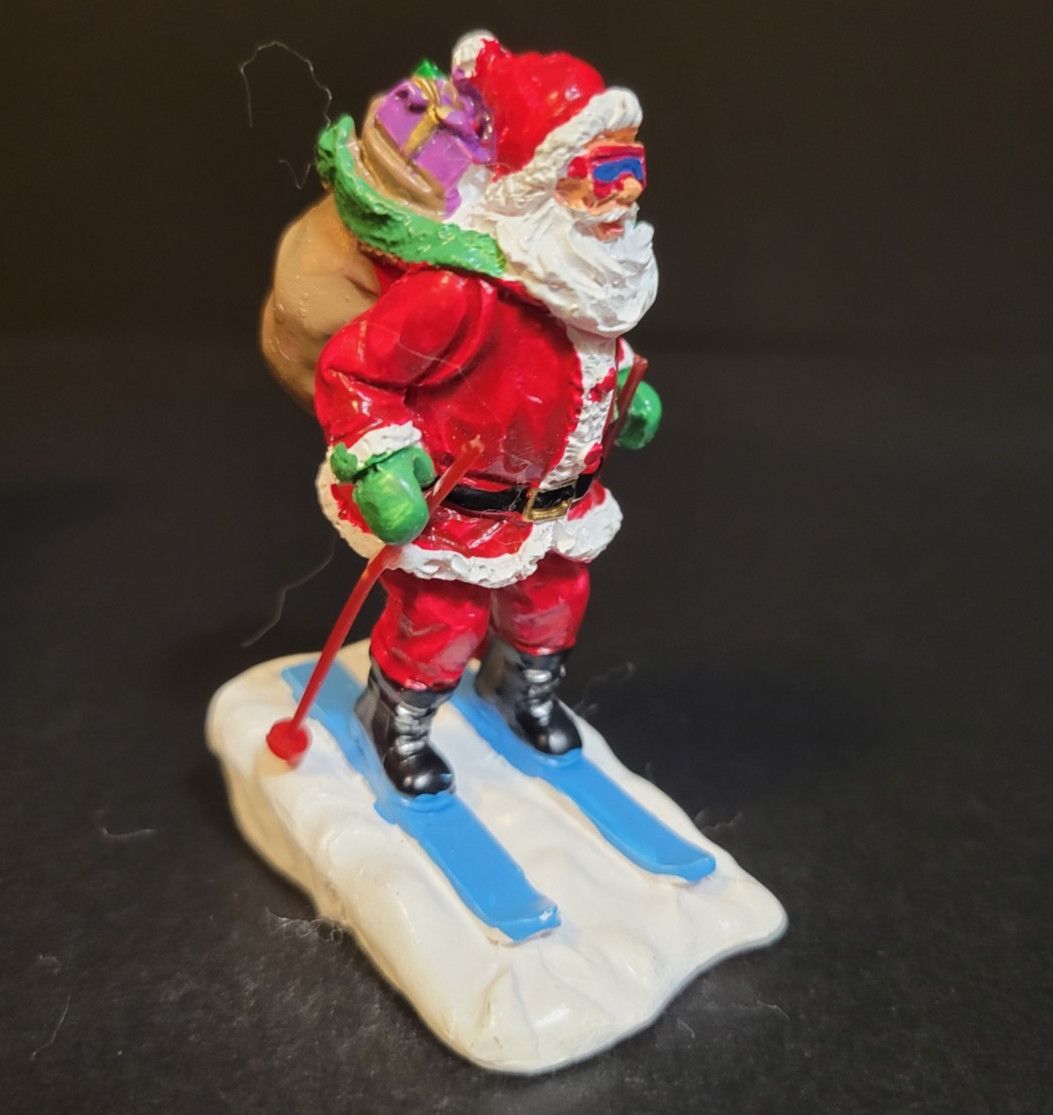 Lemax Christmas Village Town Santa Skier 52337 Downhill Skiing Bag of Toys