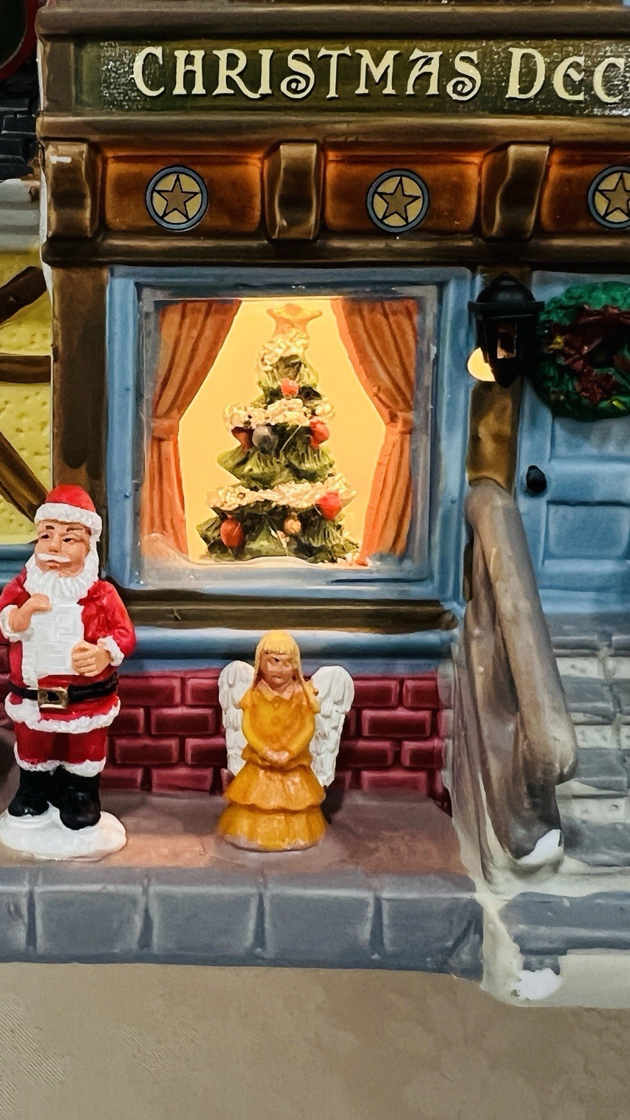 Lemax “ Silver & Gold Shop” Porcelain Lighted Building 45699 Retired 2014 NEW !