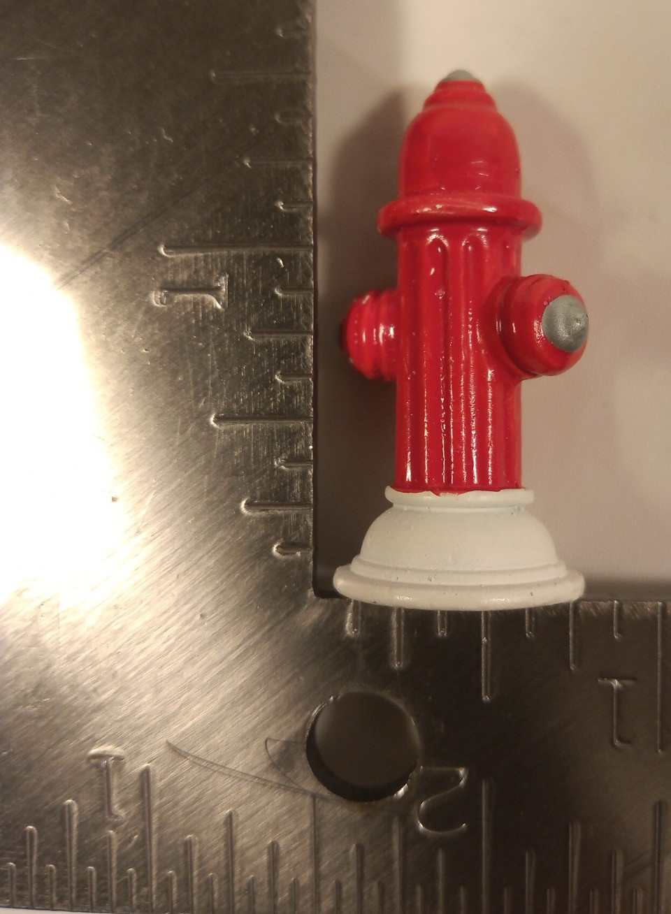 Miniature Fire Hydrant Red White Dollhouse Christmas Village Accessory 1-5/8″ H