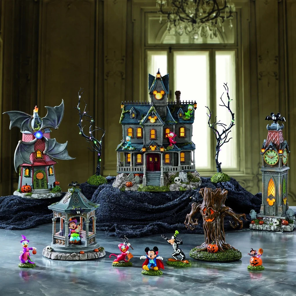 12-pc Set Disney Halloween Village Illuminated Timer Haunting Music + Batteries